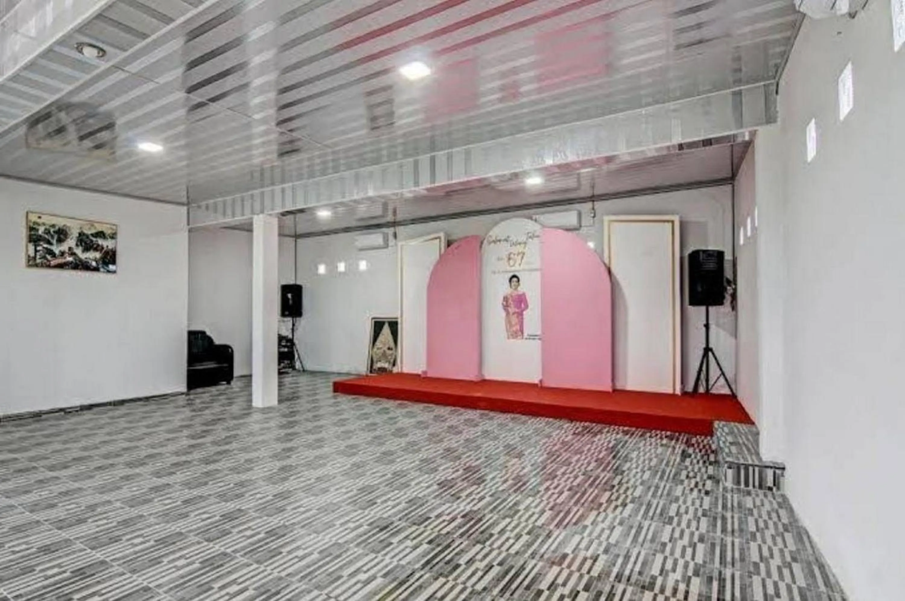 Property building in RedDoorz near Parit Indah Pekanbaru