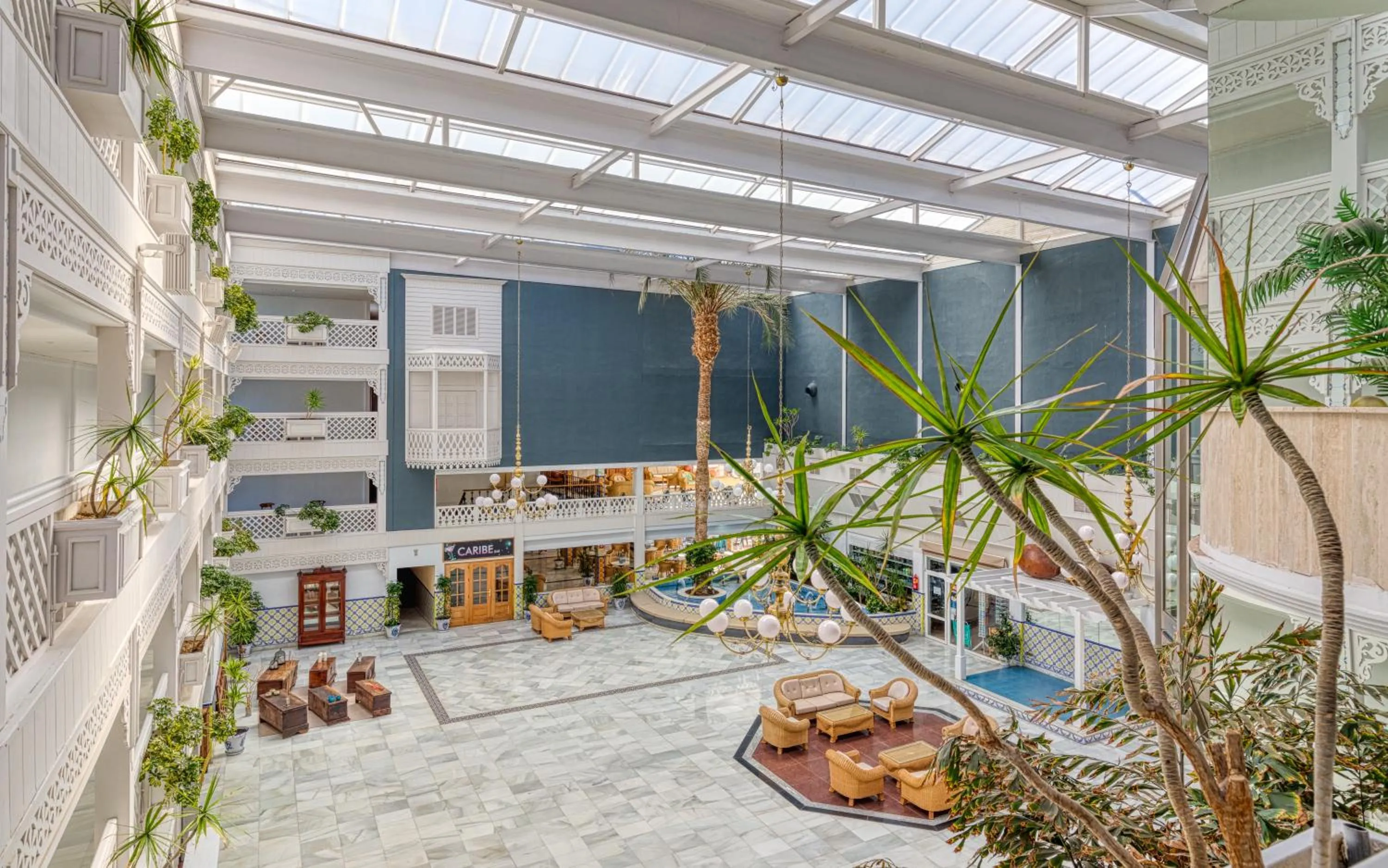 Property building in Playavera