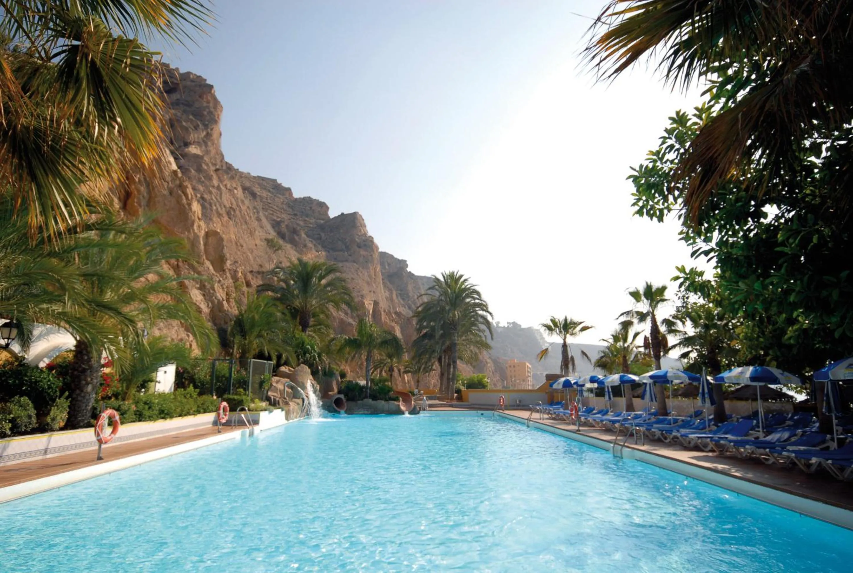 Shower in Mirador del Cabo Designed For Adults