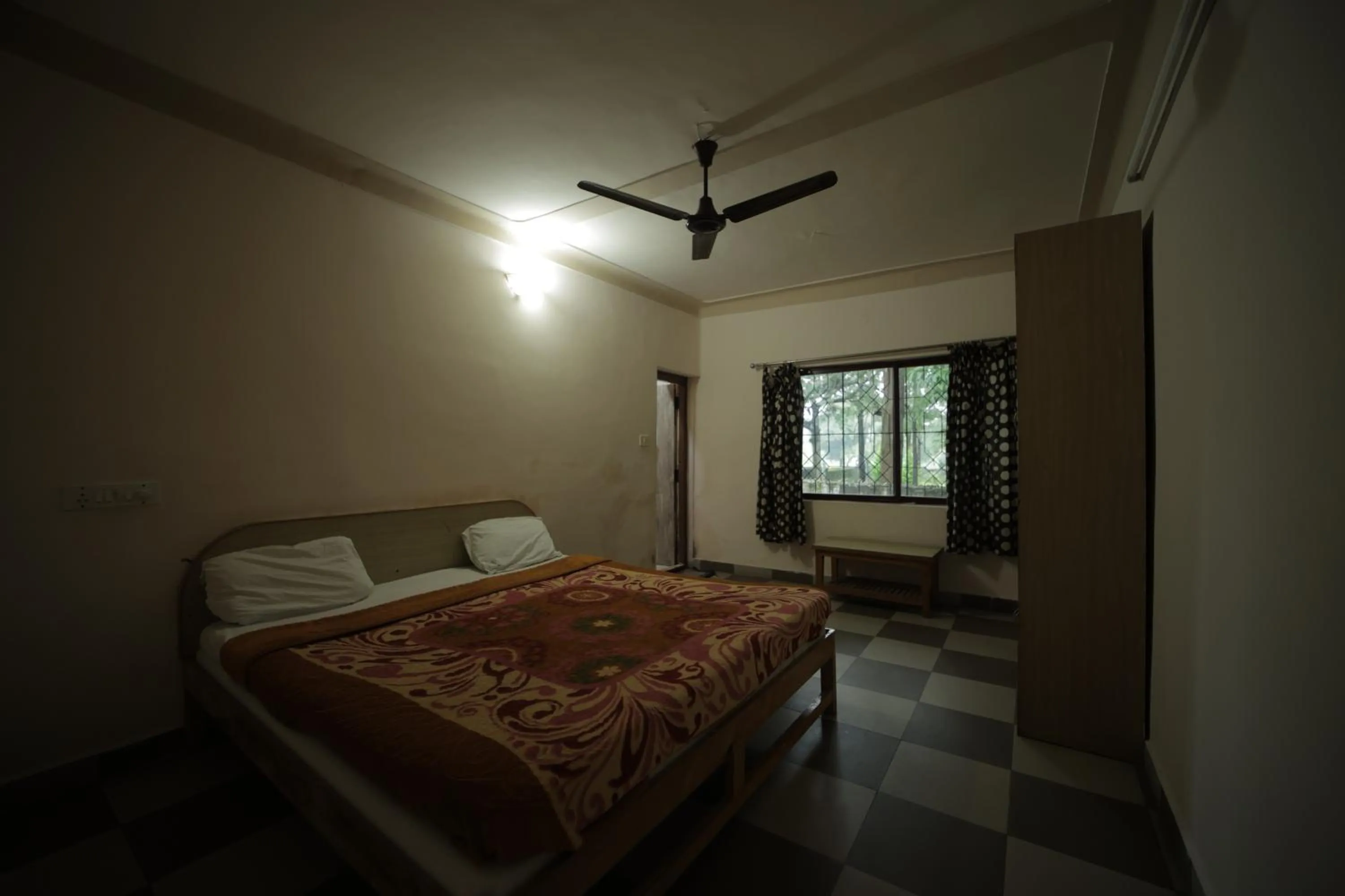 Bed in Green Park Resort