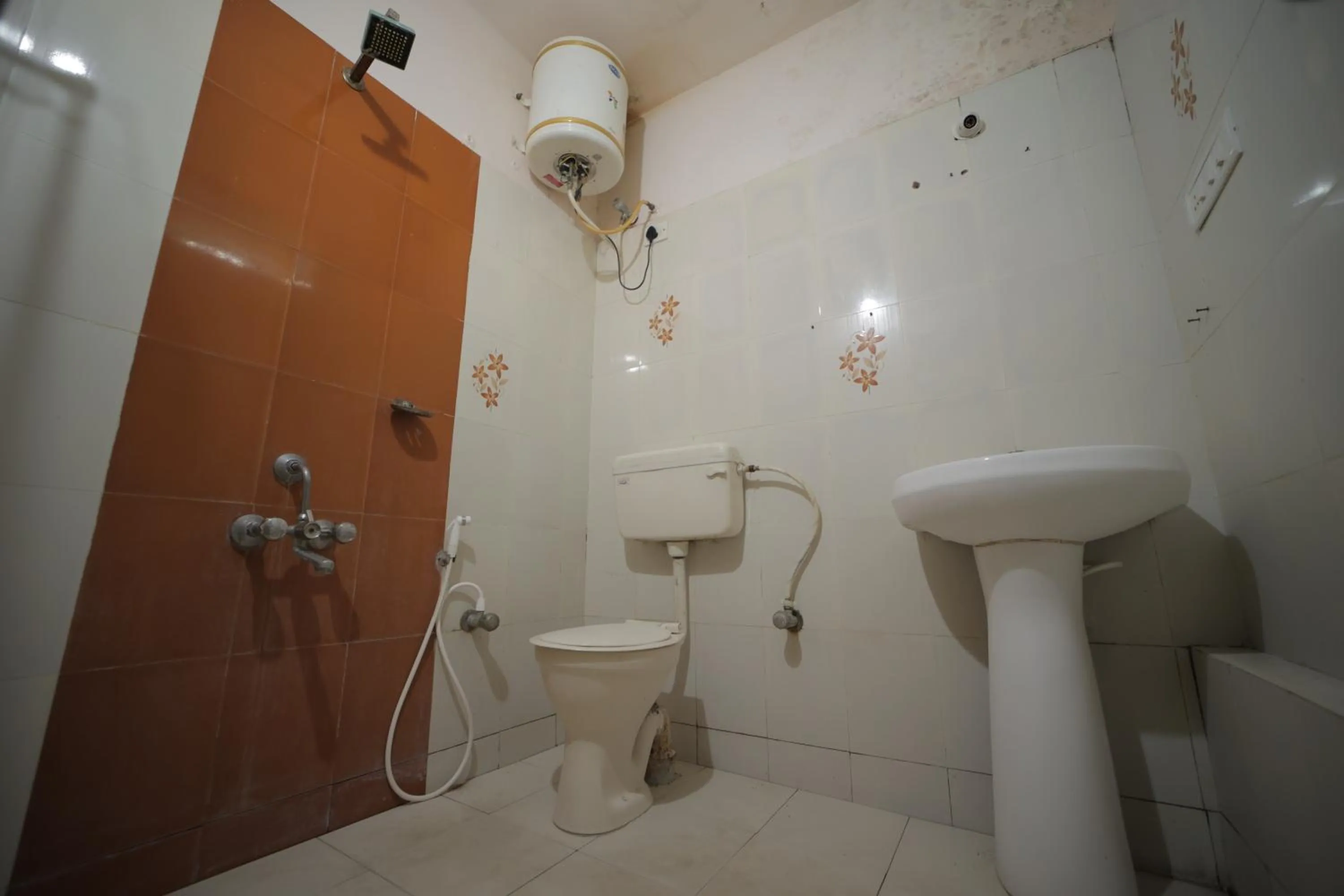 Bathroom in Green Park Resort