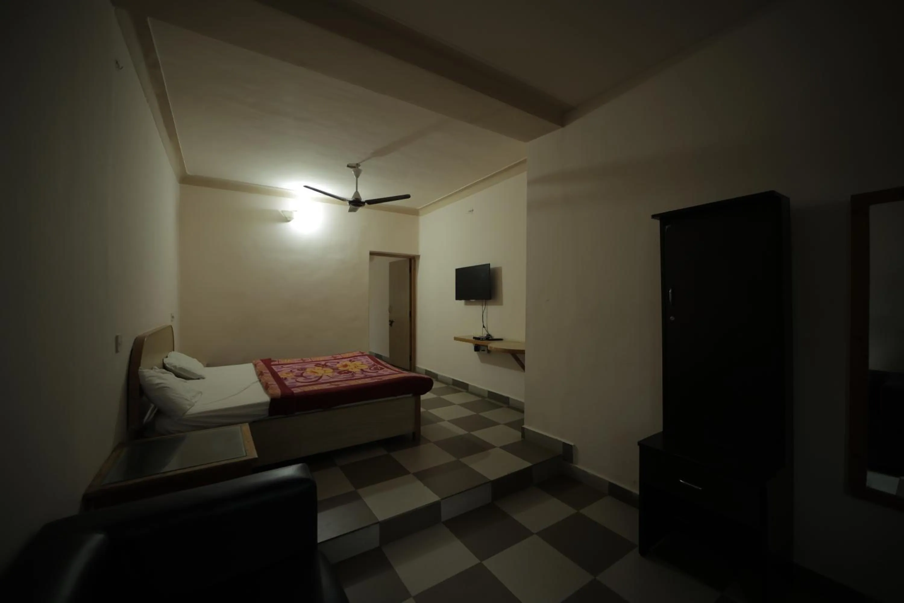 Bed in Green Park Resort