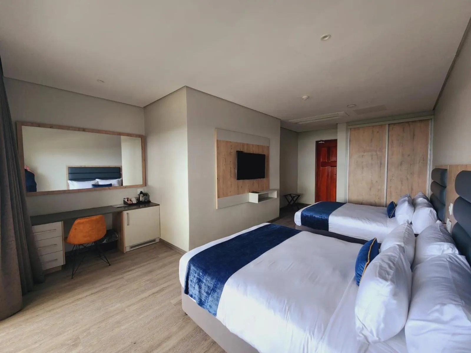 Family, Bed in 12 Oceans Hotel and Conference Centre