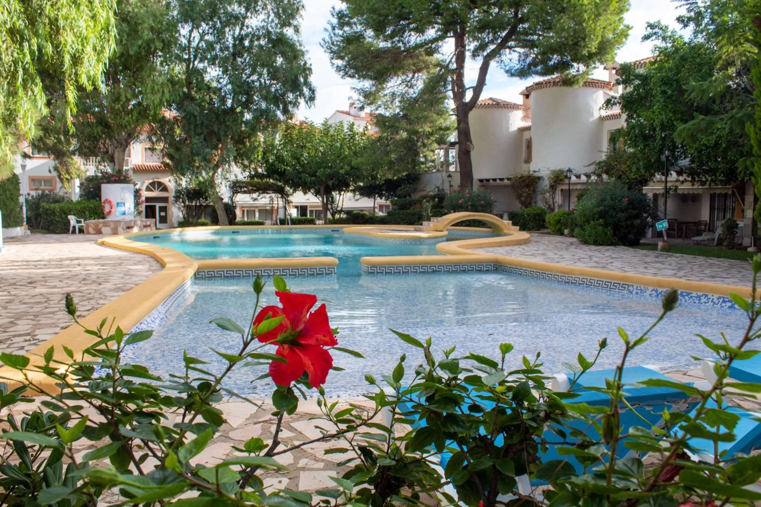 Swimming pool in MR Hotelet de la Raconà & Apartments