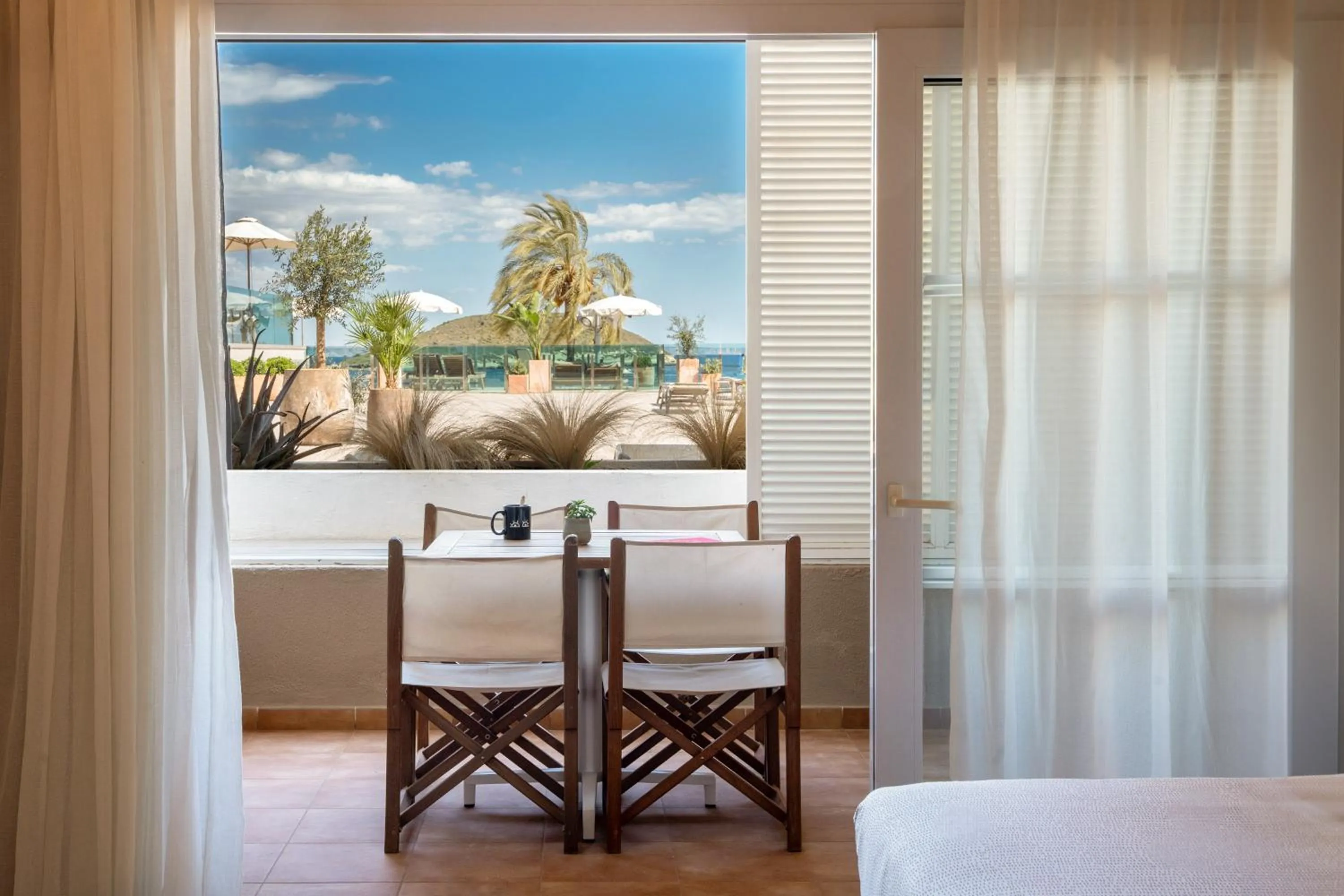 Bed in INNSiDE by Meliá Wave Calviá