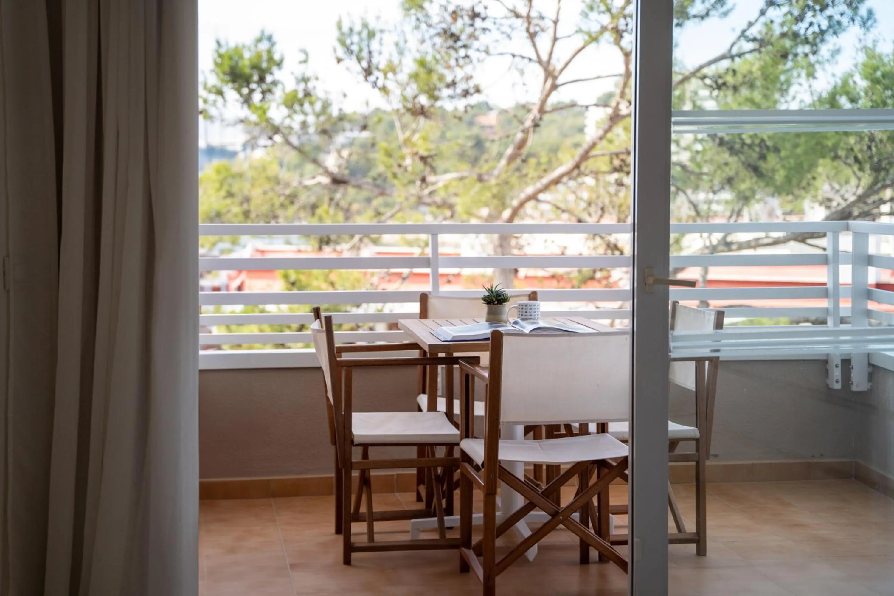 Day in INNSiDE by Meliá Wave Calviá