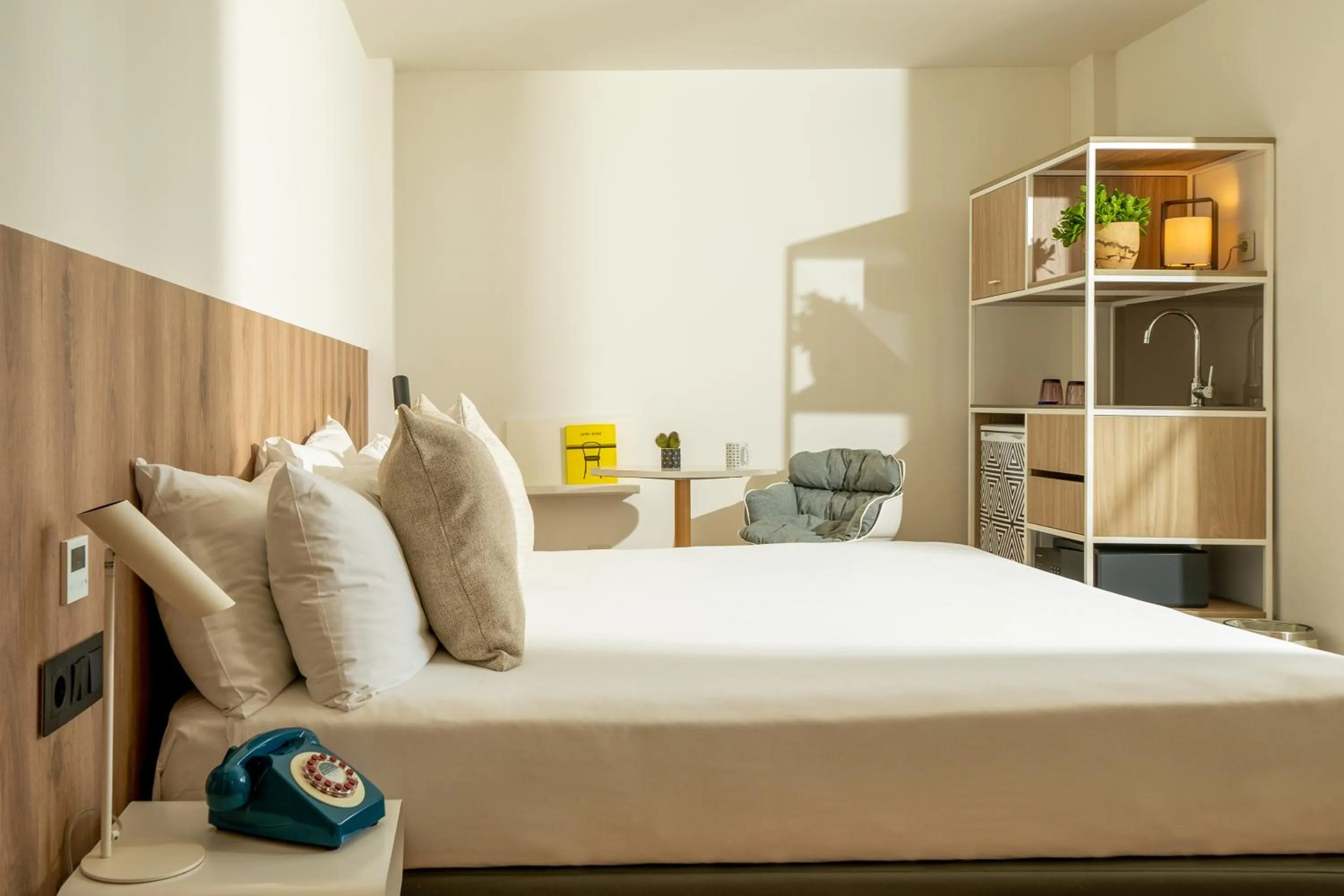 Bed in INNSiDE by Meliá Wave Calviá