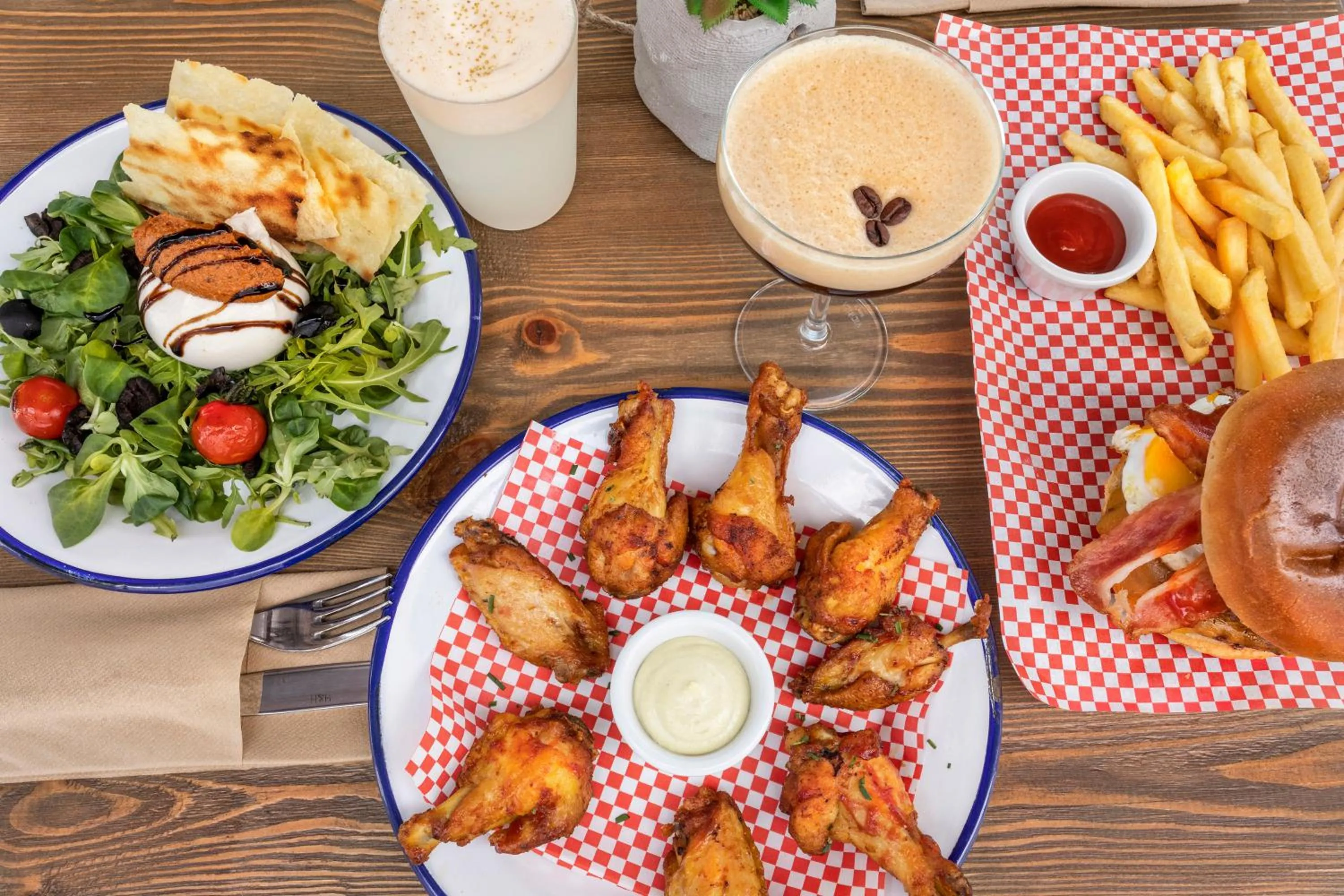 Food and drinks in INNSiDE by Meliá Wave Calviá