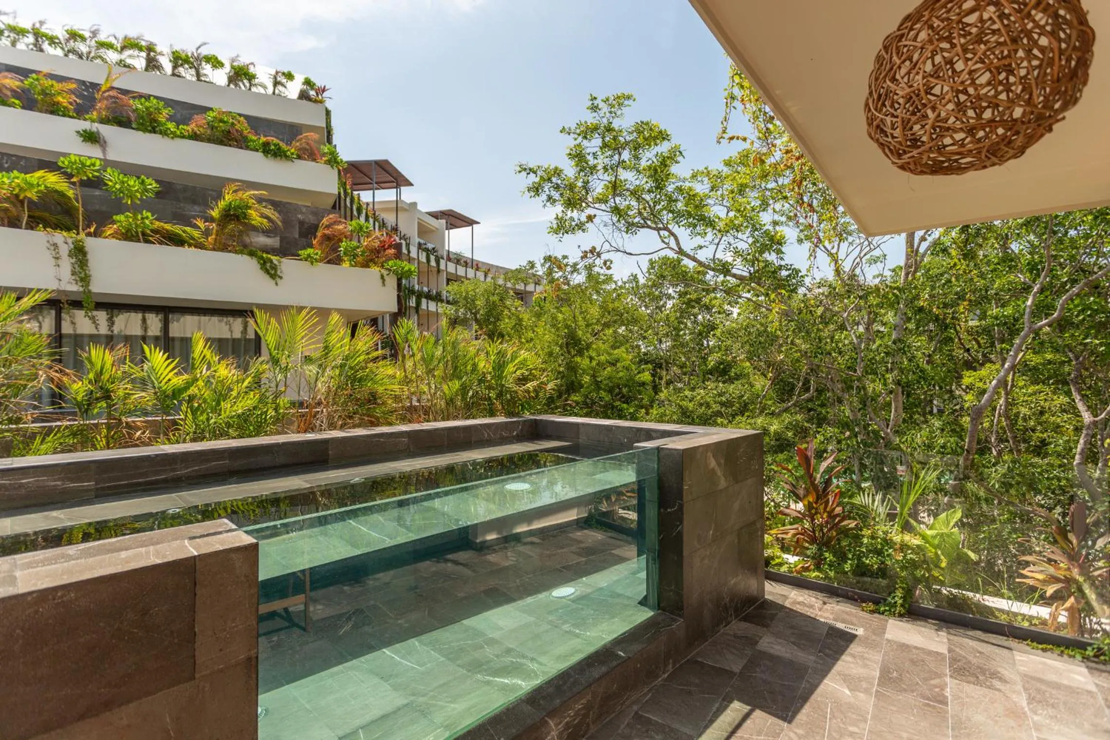 Swimming pool in Mistiq Temple I