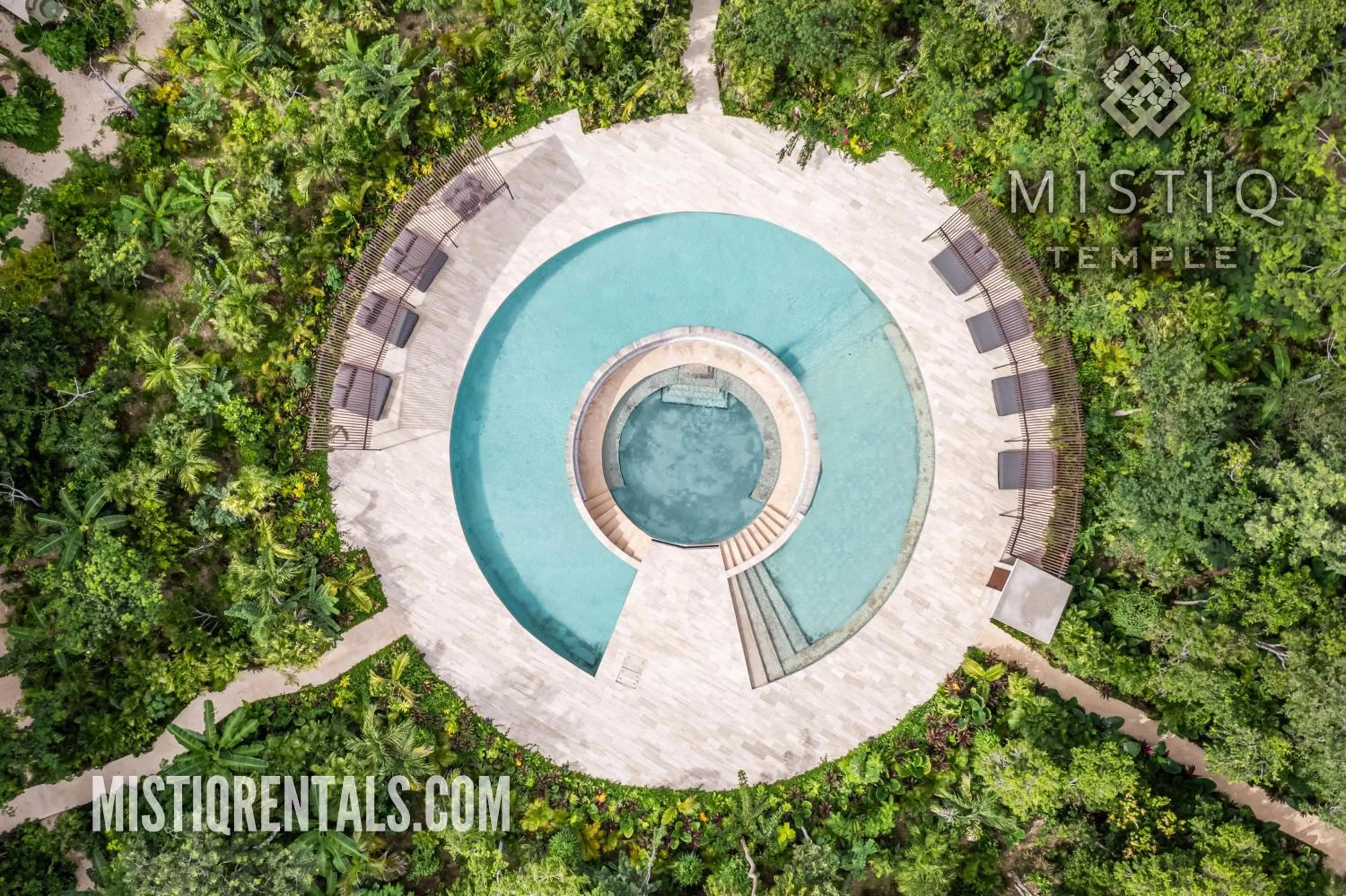 Bird's eye view in Mistiq Temple I