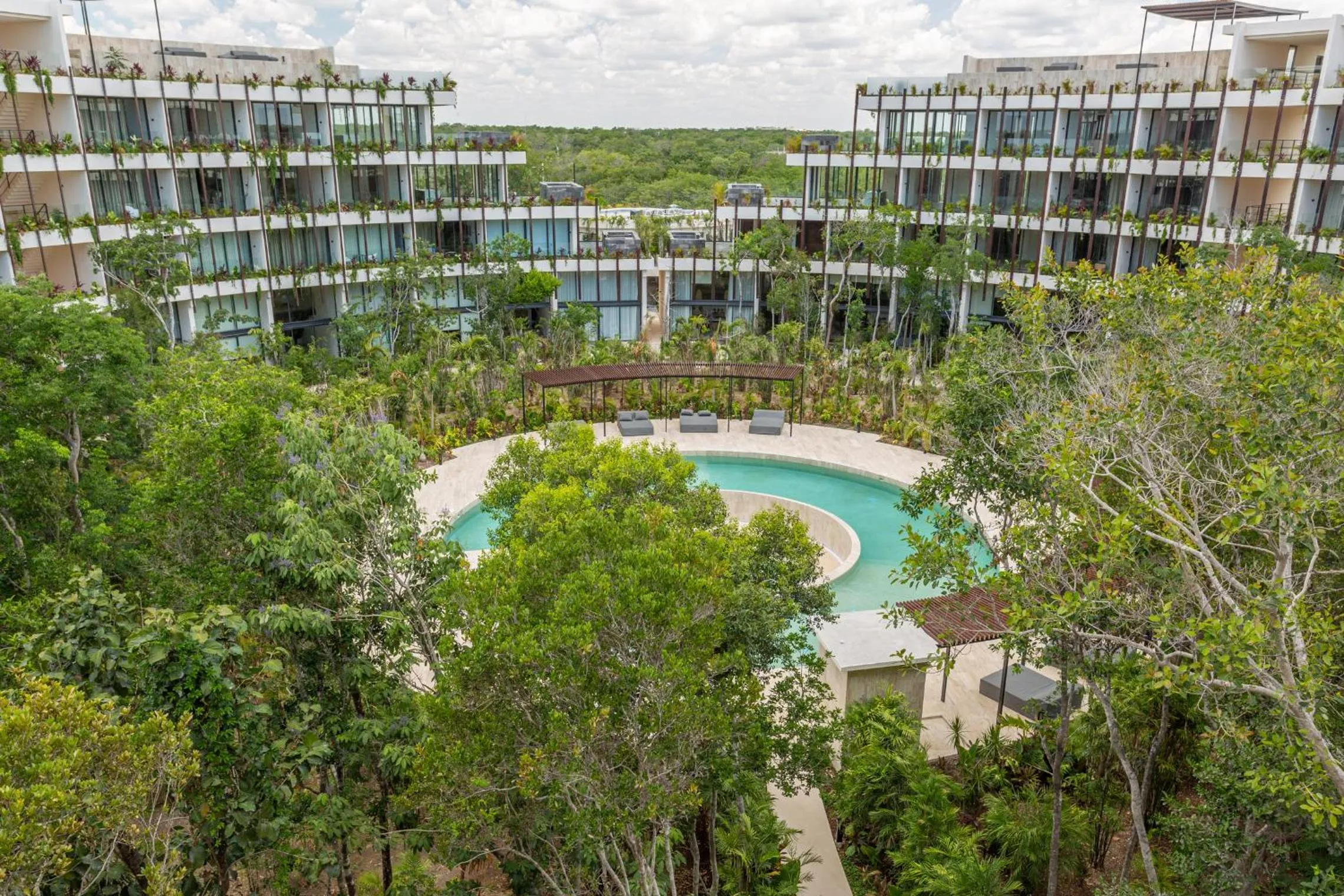 Day in Mistiq Temple I