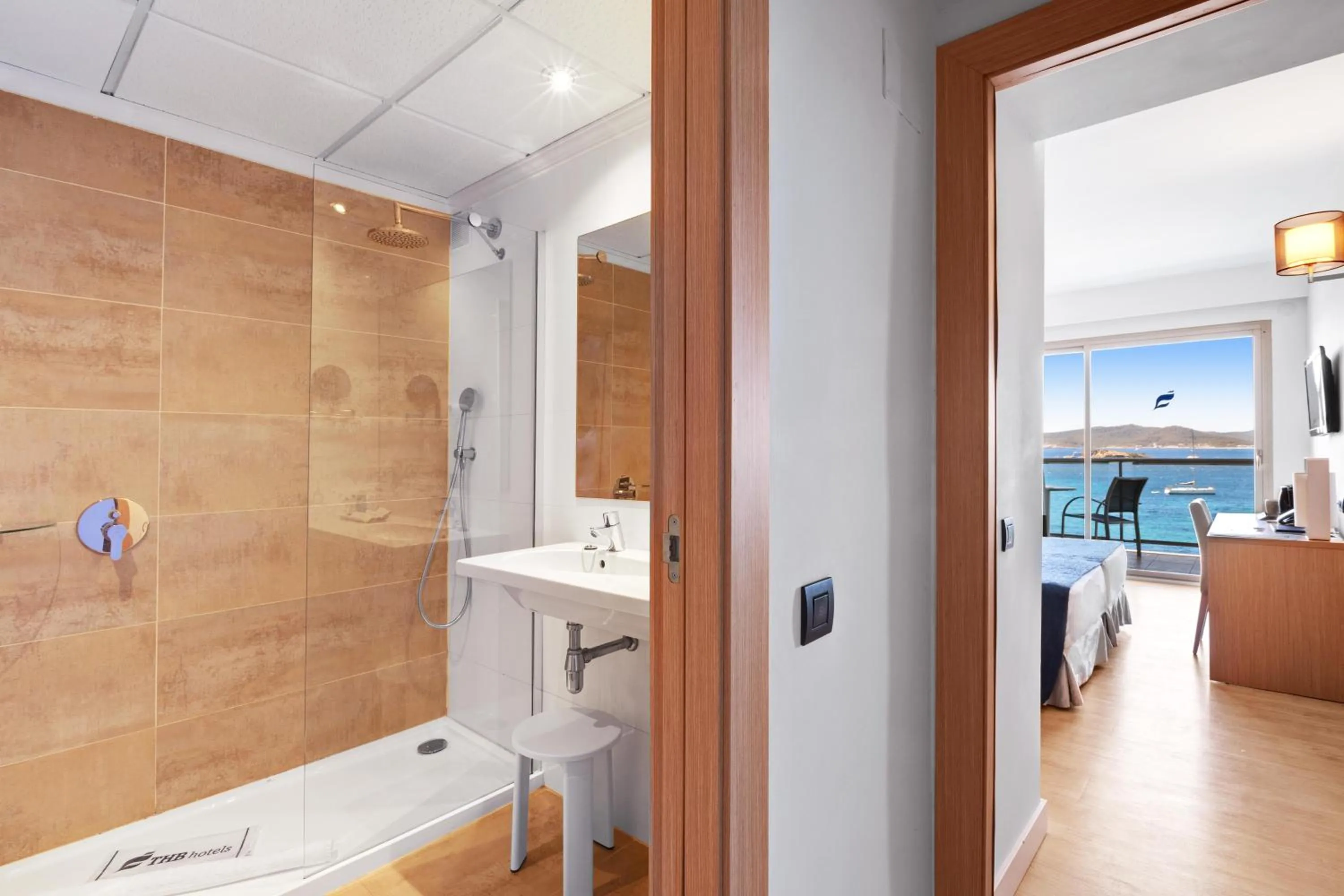 Shower in THB Los Molinos - Adults Only