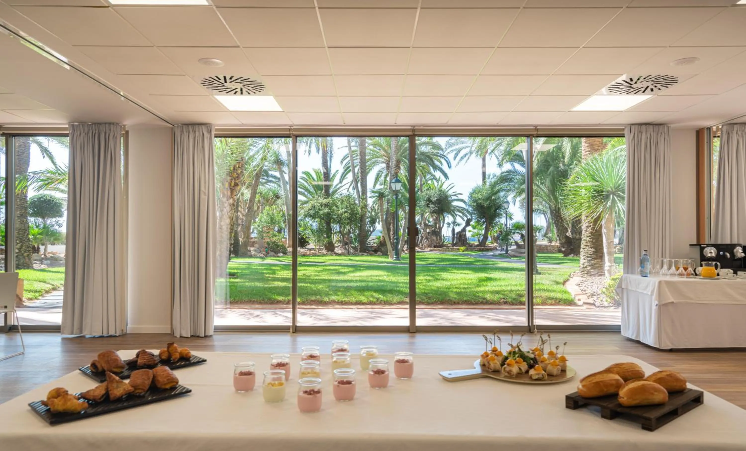 Meeting/conference room in THB Los Molinos - Adults Only