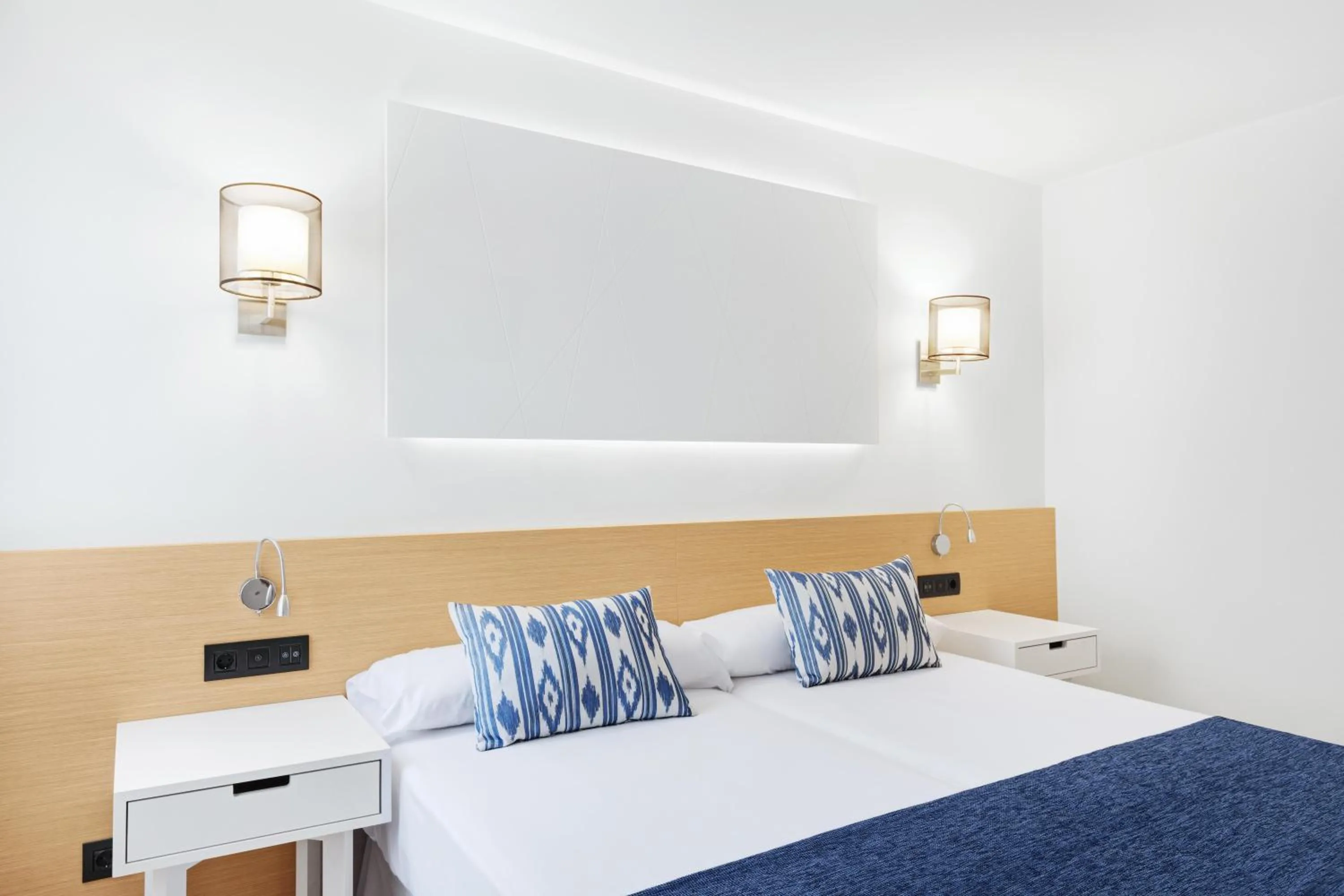 Bed in THB Los Molinos - Adults Only