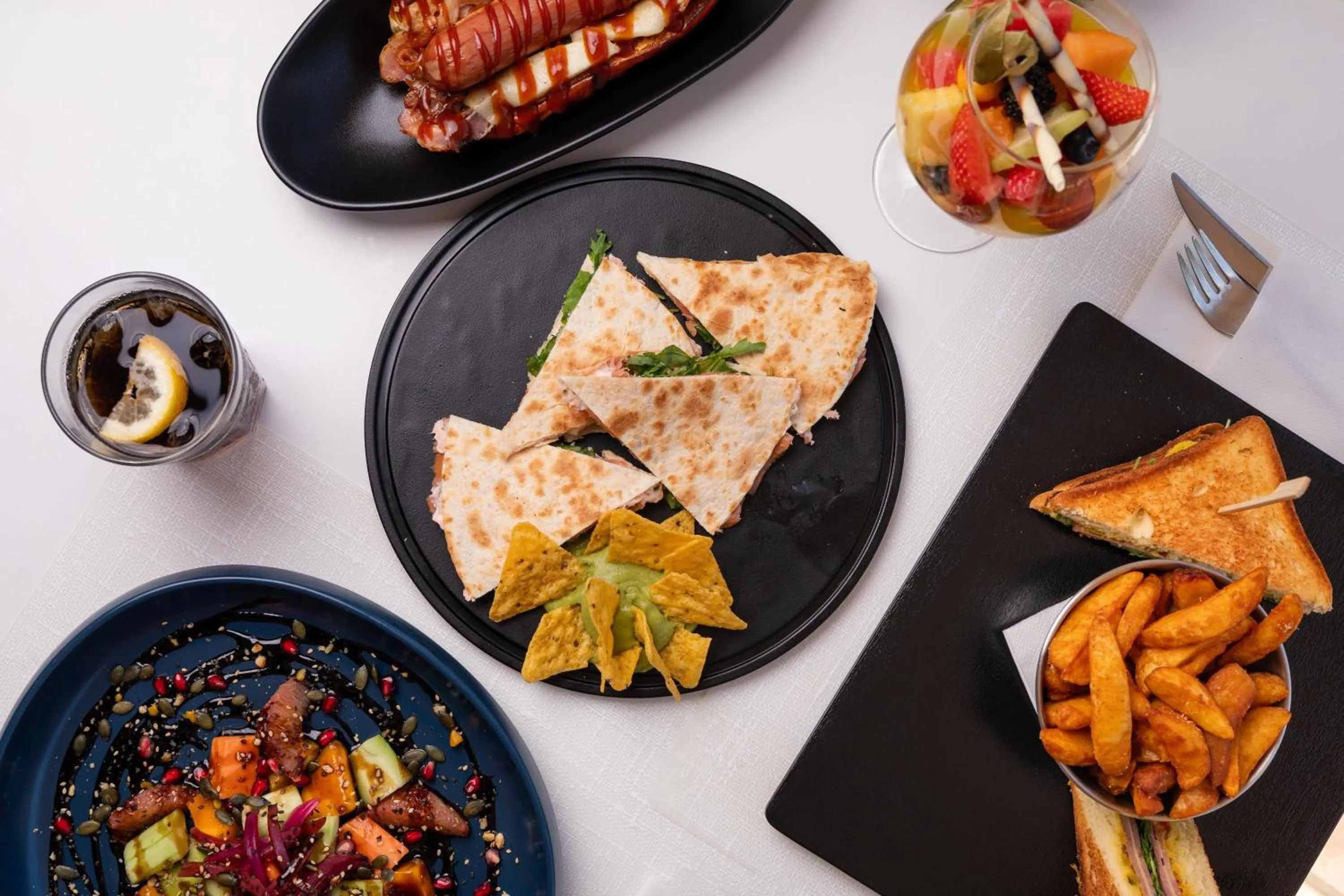 Restaurant/places to eat in THB Los Molinos - Adults Only