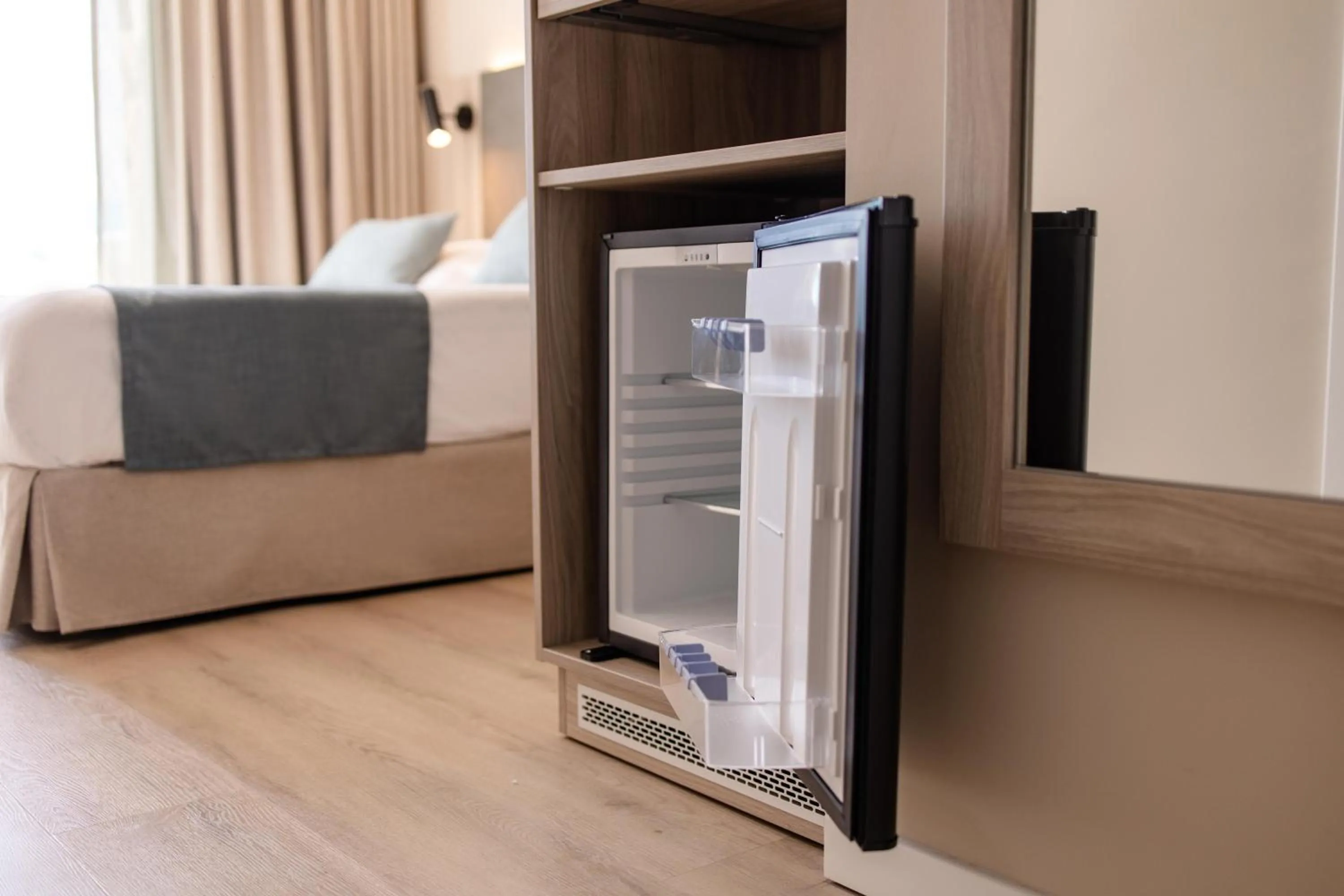 Photo of the whole room, Bed in Servatur Puerto Azul