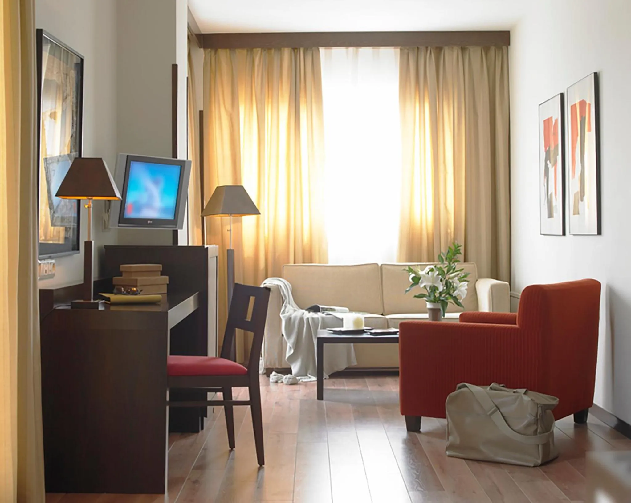 Seating area in Hotel Isla de La Garena