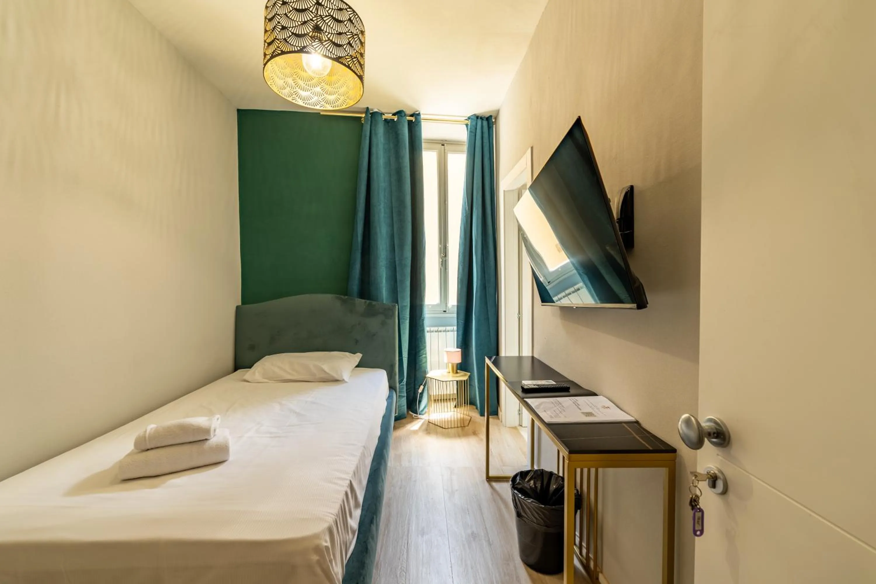 Bedroom, Bed in Room Eleven