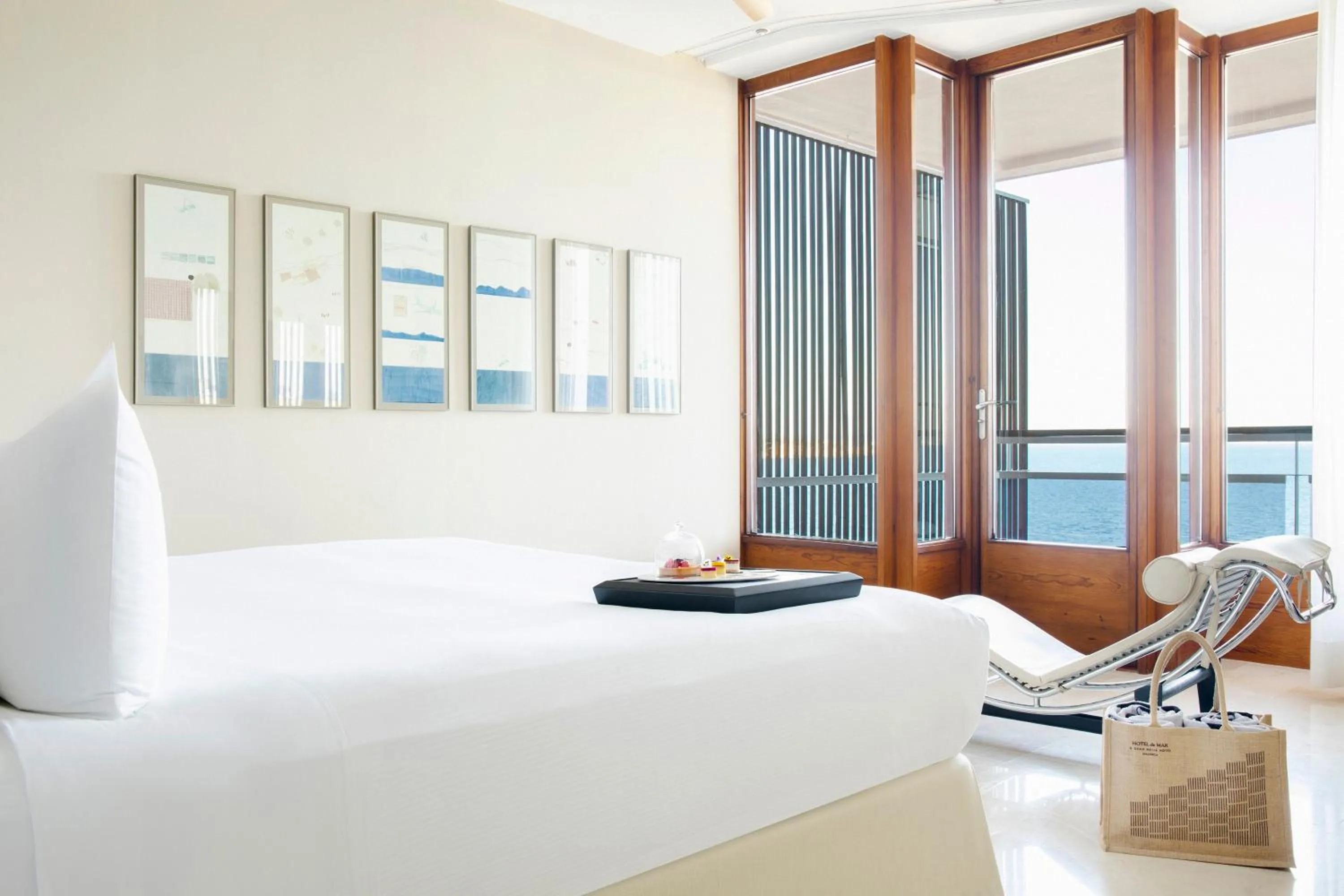 Bed in Hotel de Mar Gran Meliá - Adults Only - The Leading Hotels of the World