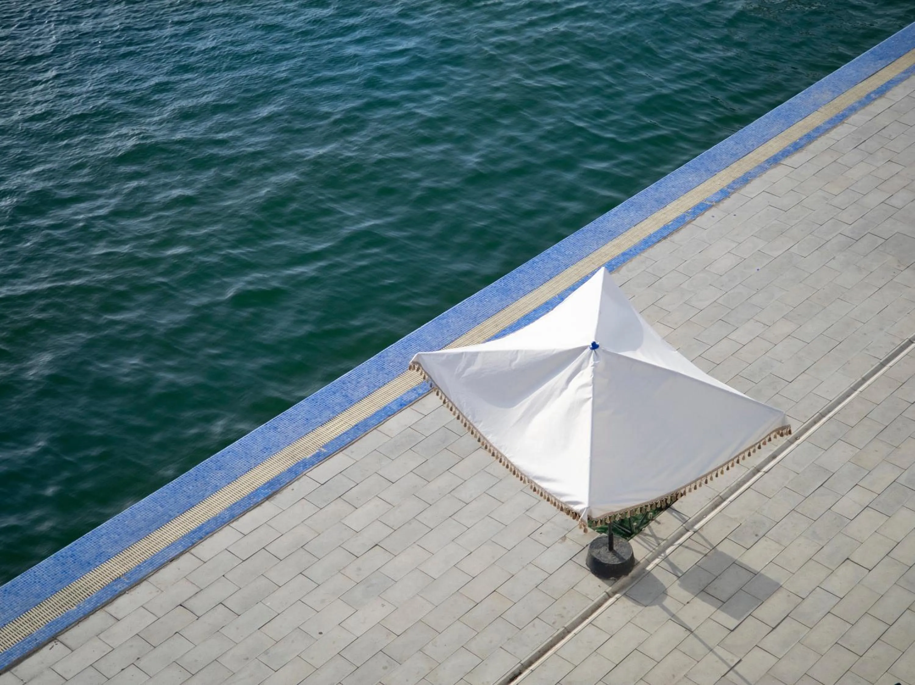 Swimming pool in Andijon International Hotel