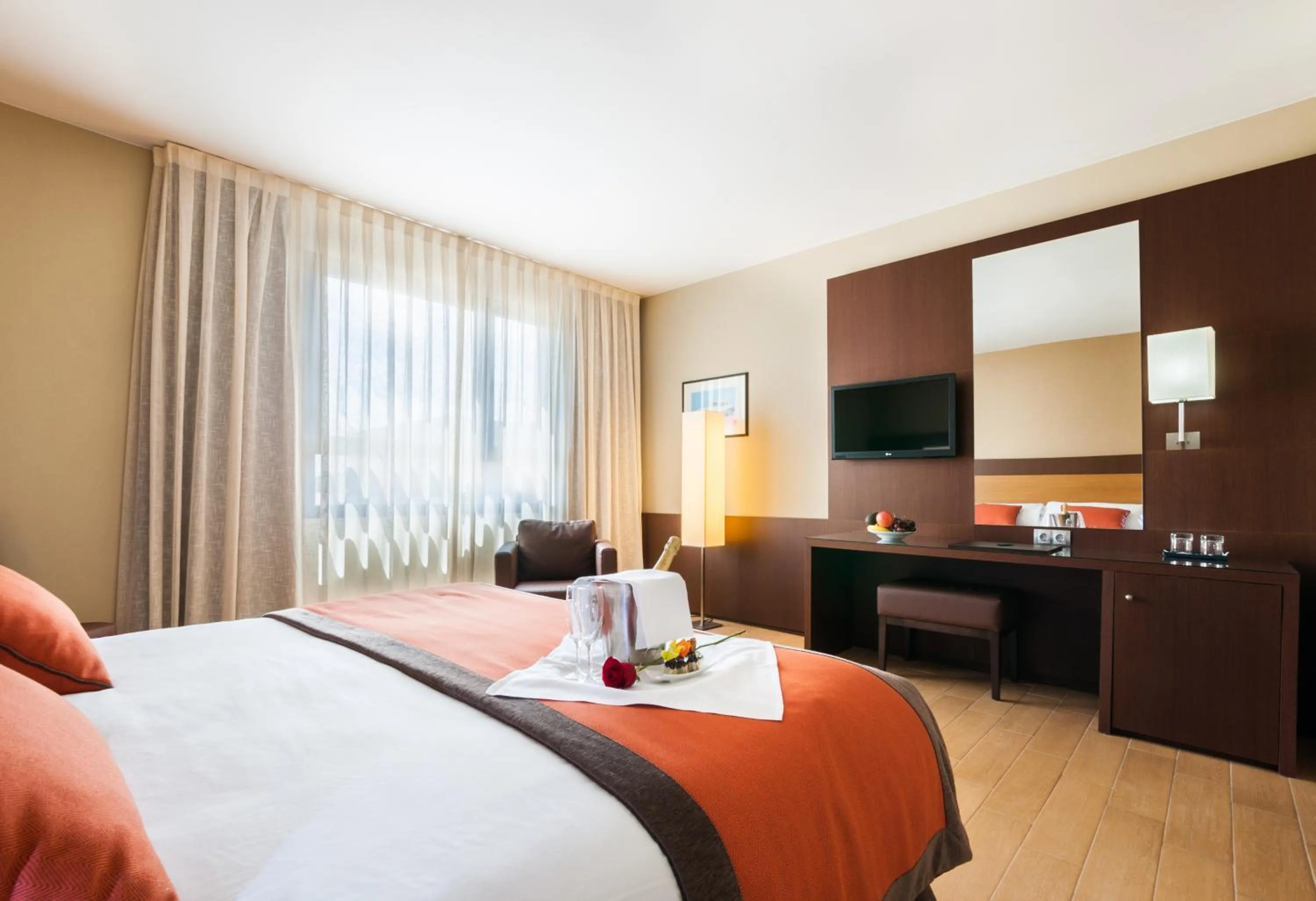 Bedroom, Bed in Hotel Ciudad de Alcañiz