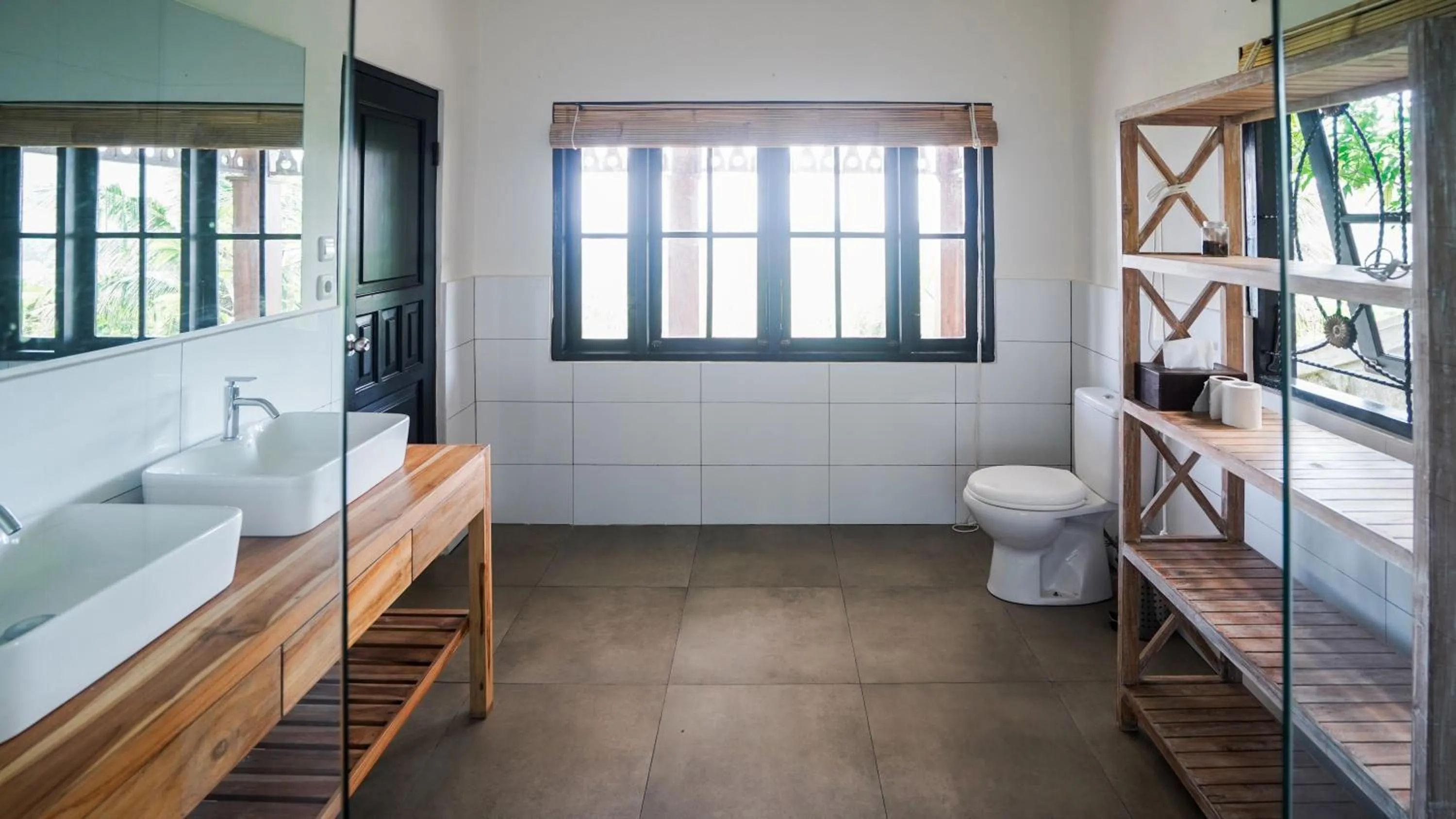 Bathroom, Bed in The Lavana Villa Lombok Sunset