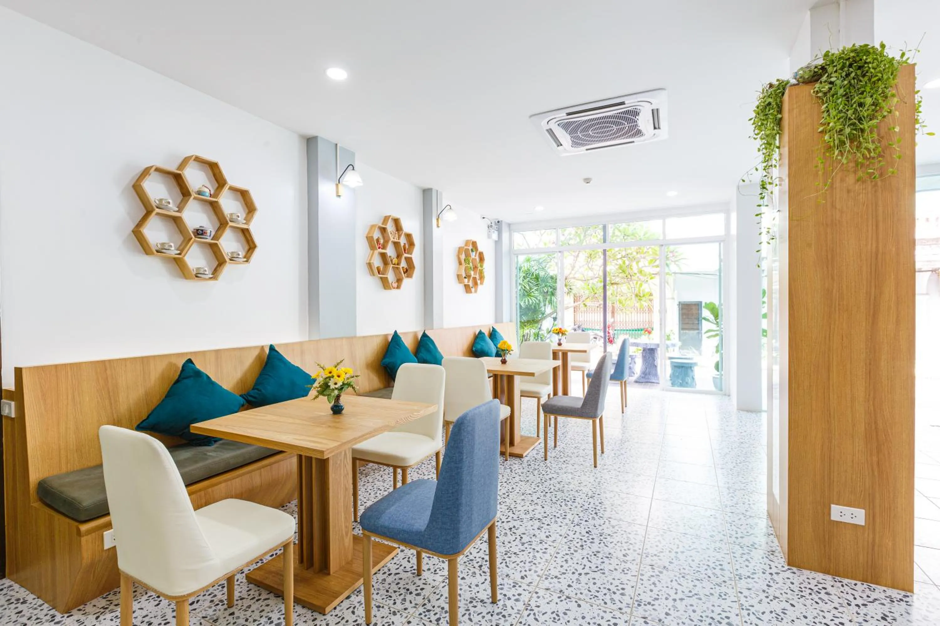 Seating area in South Siam Hotel