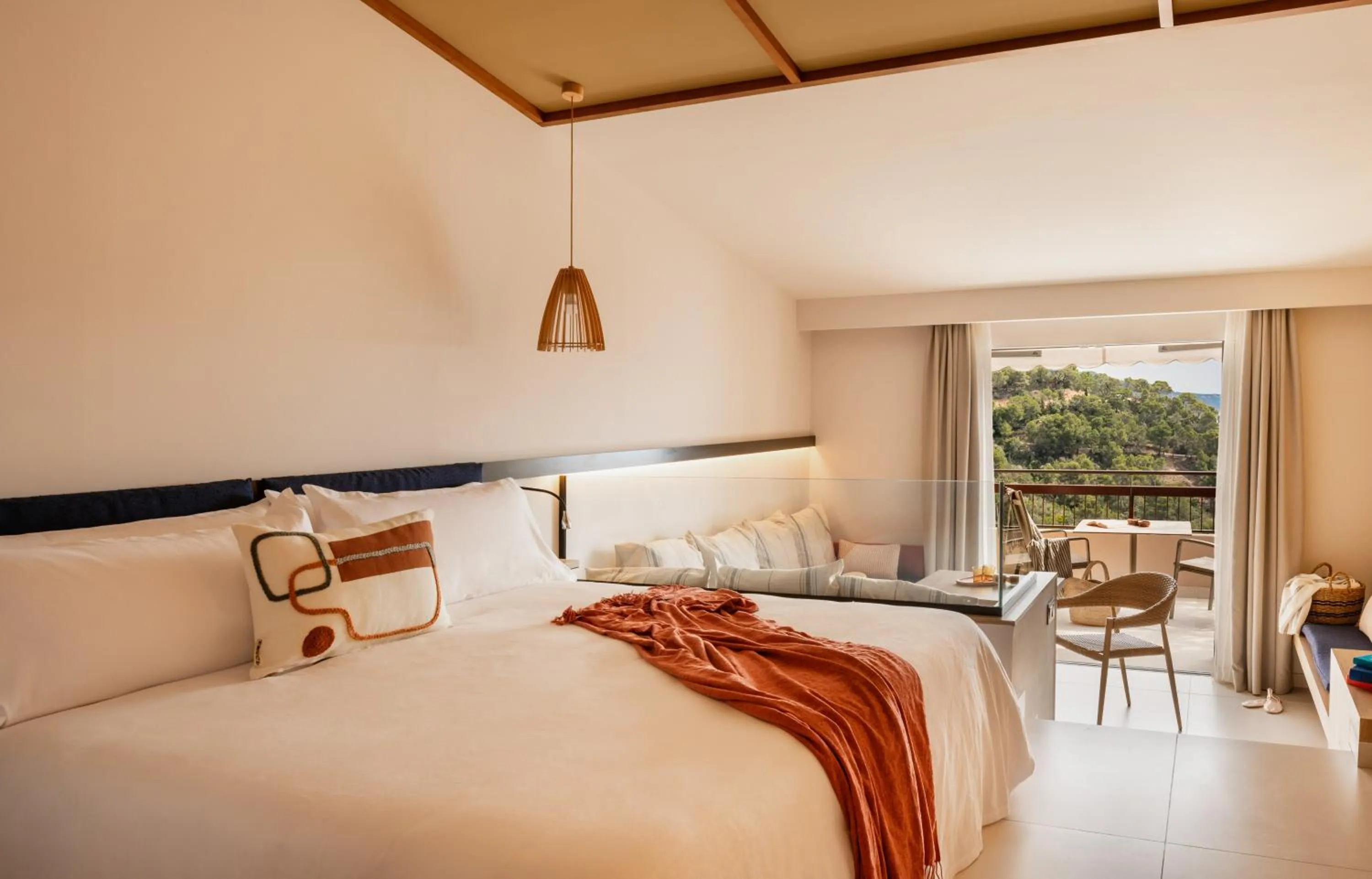 Bed in Zel Costa Brava