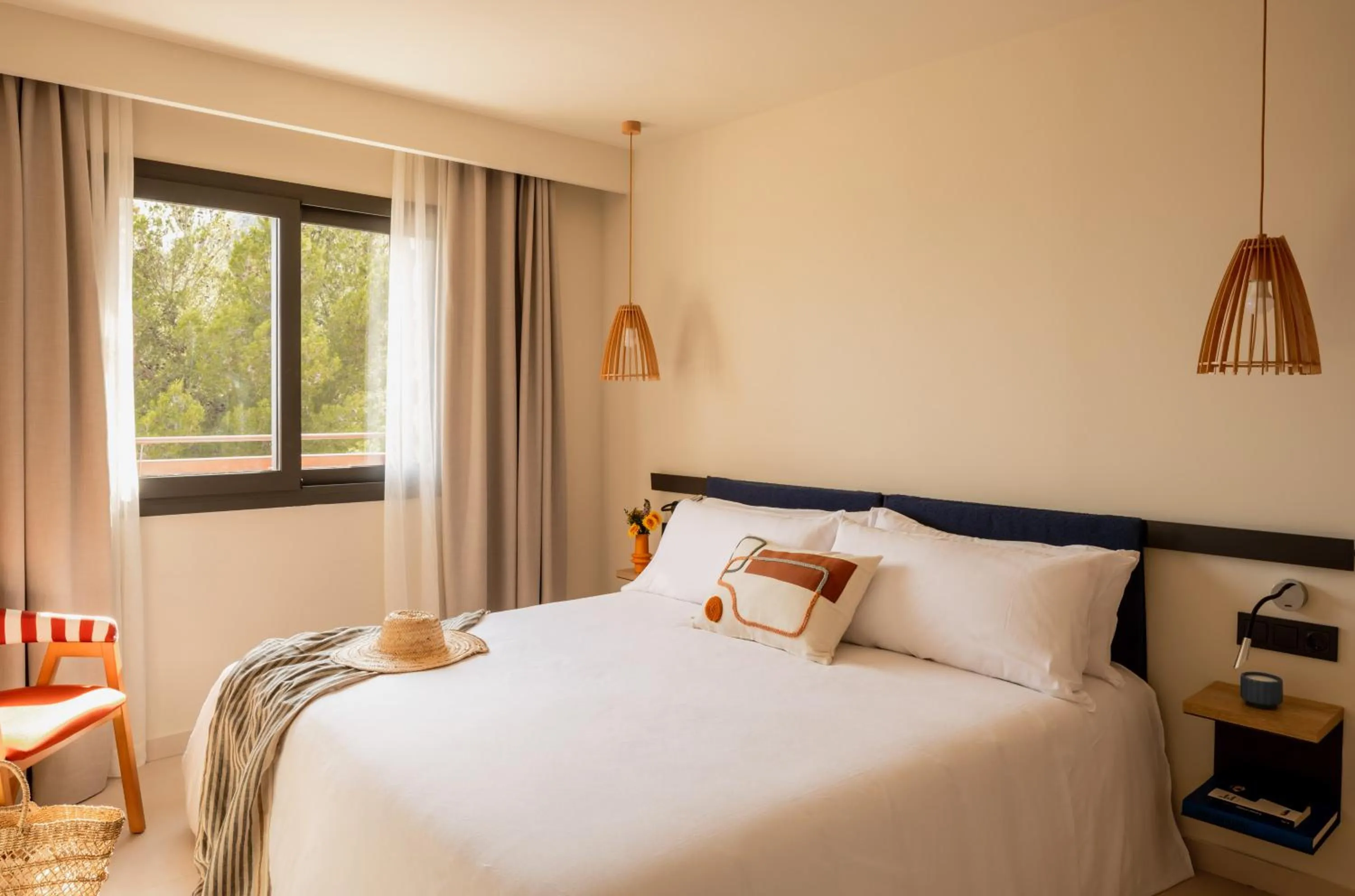 Bed in Zel Costa Brava