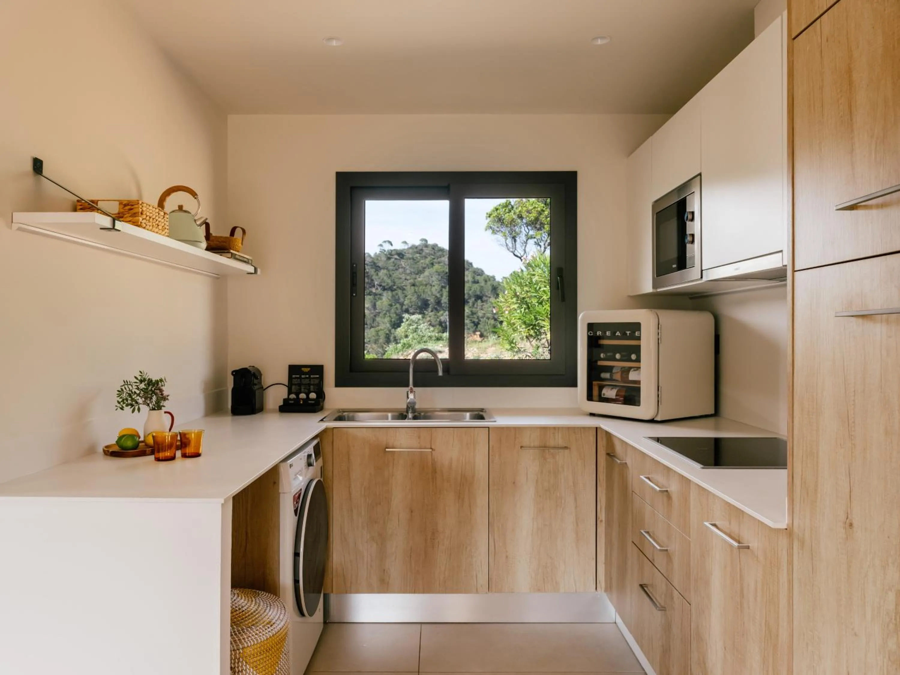 Kitchen or kitchenette in Zel Costa Brava