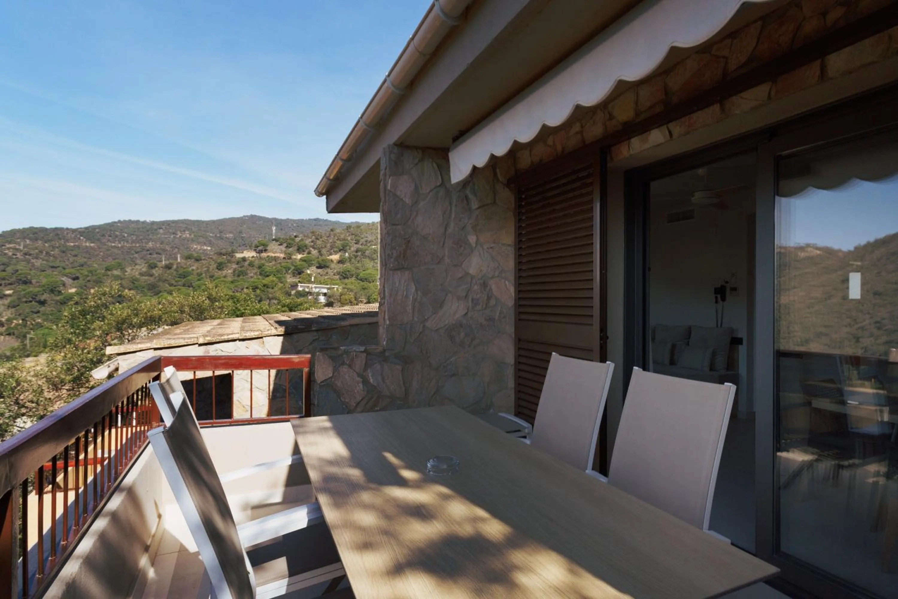 View (from property/room), Balcony/Terrace in Pola Giverola Resort