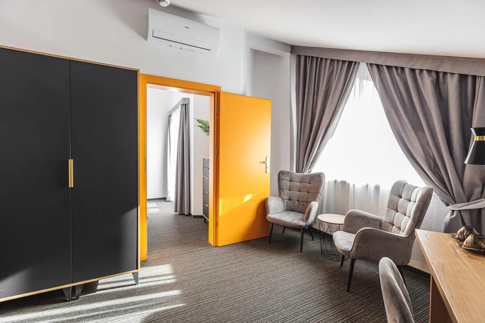 TV and multimedia in Hotel Akwawit