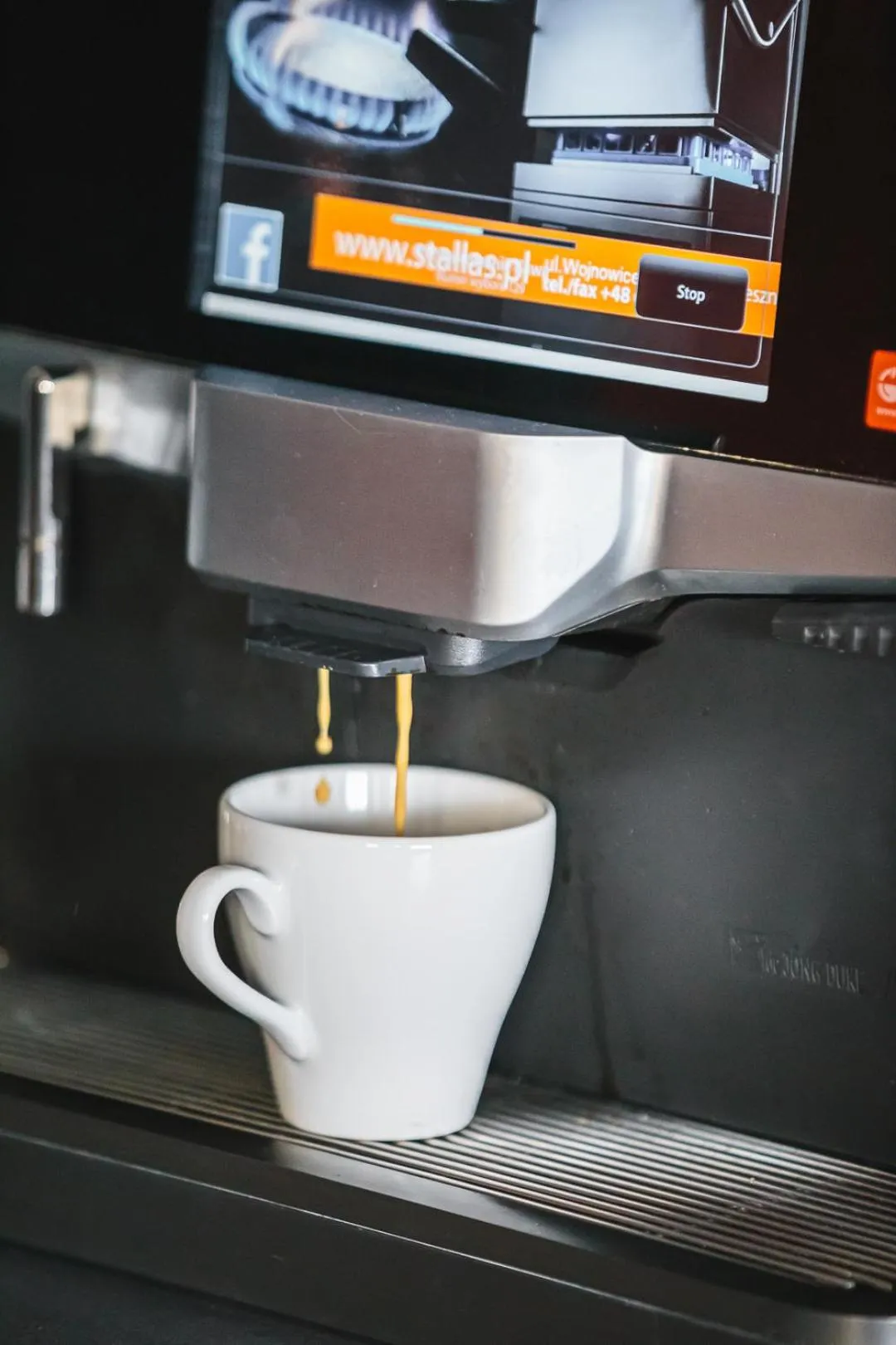 Coffee/tea facilities in Hotel Akwawit