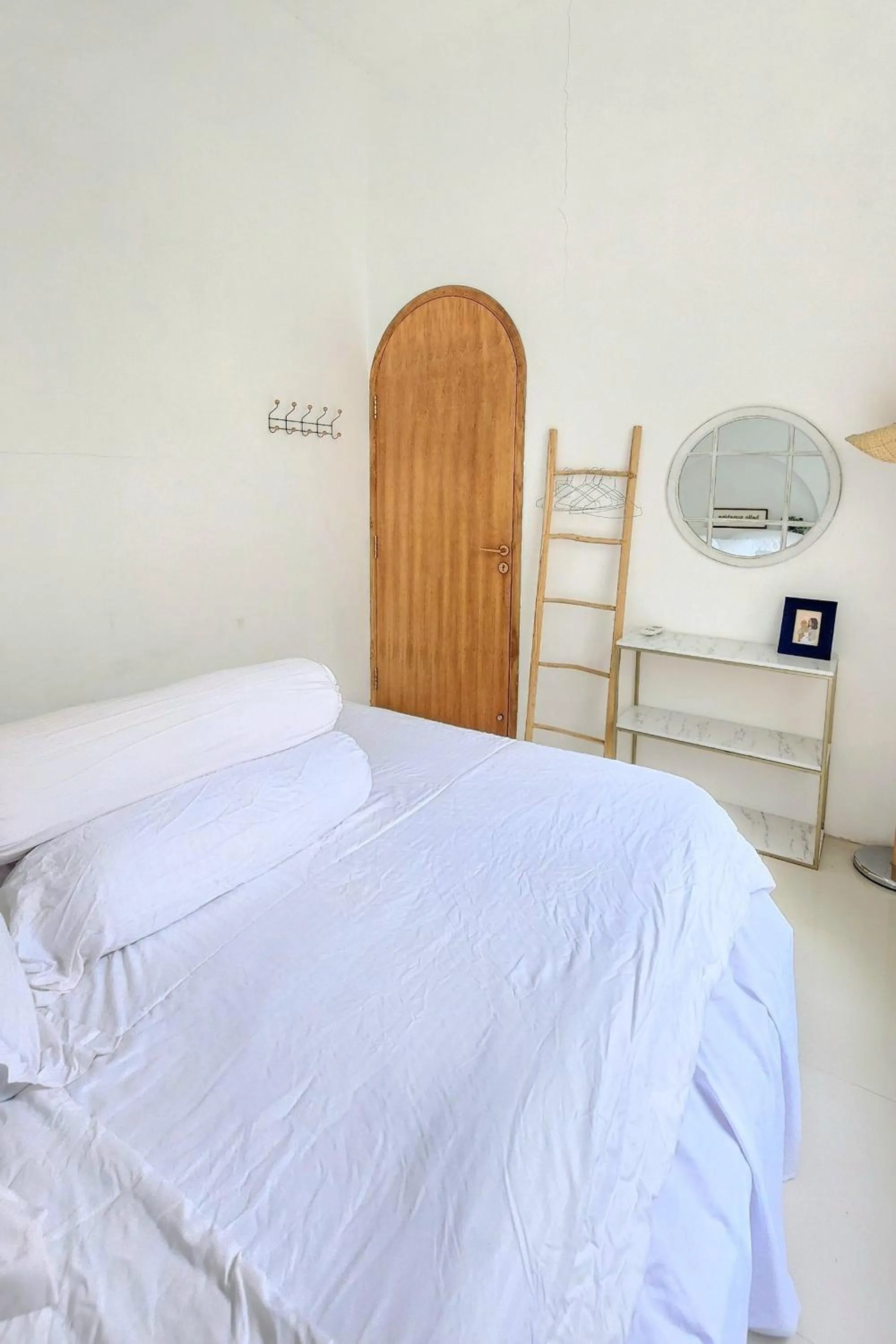 Bedroom, Bed in Floraison Living Villa Yogyakarta