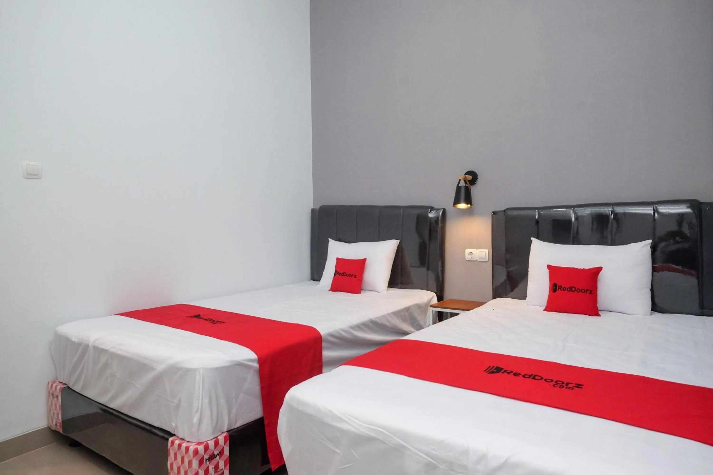 Bedroom, Bed in RedDoorz Plus near Alun Alun Kota Blora