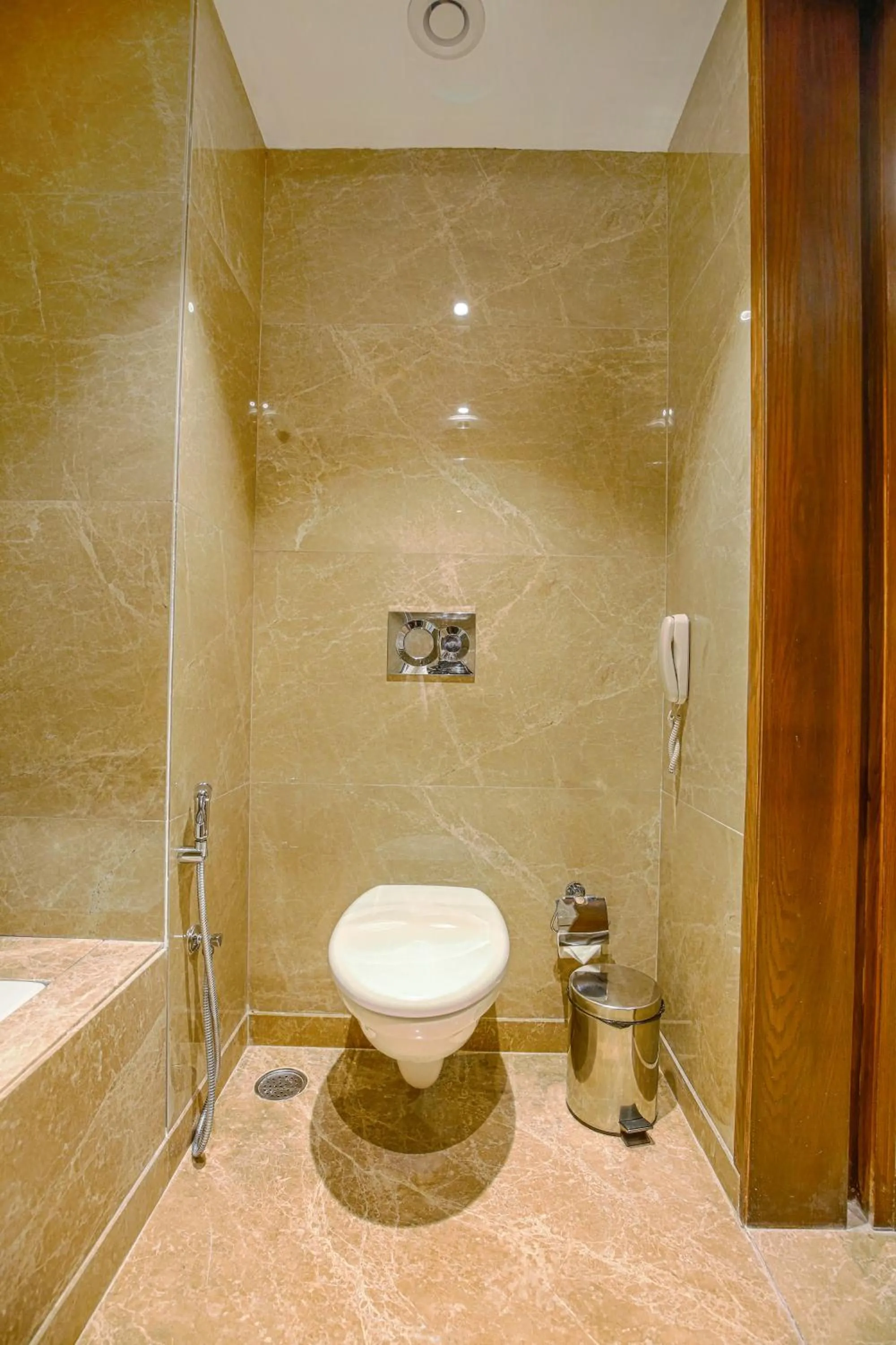 Toilet in Best Western Plus Chandigarh Mohali