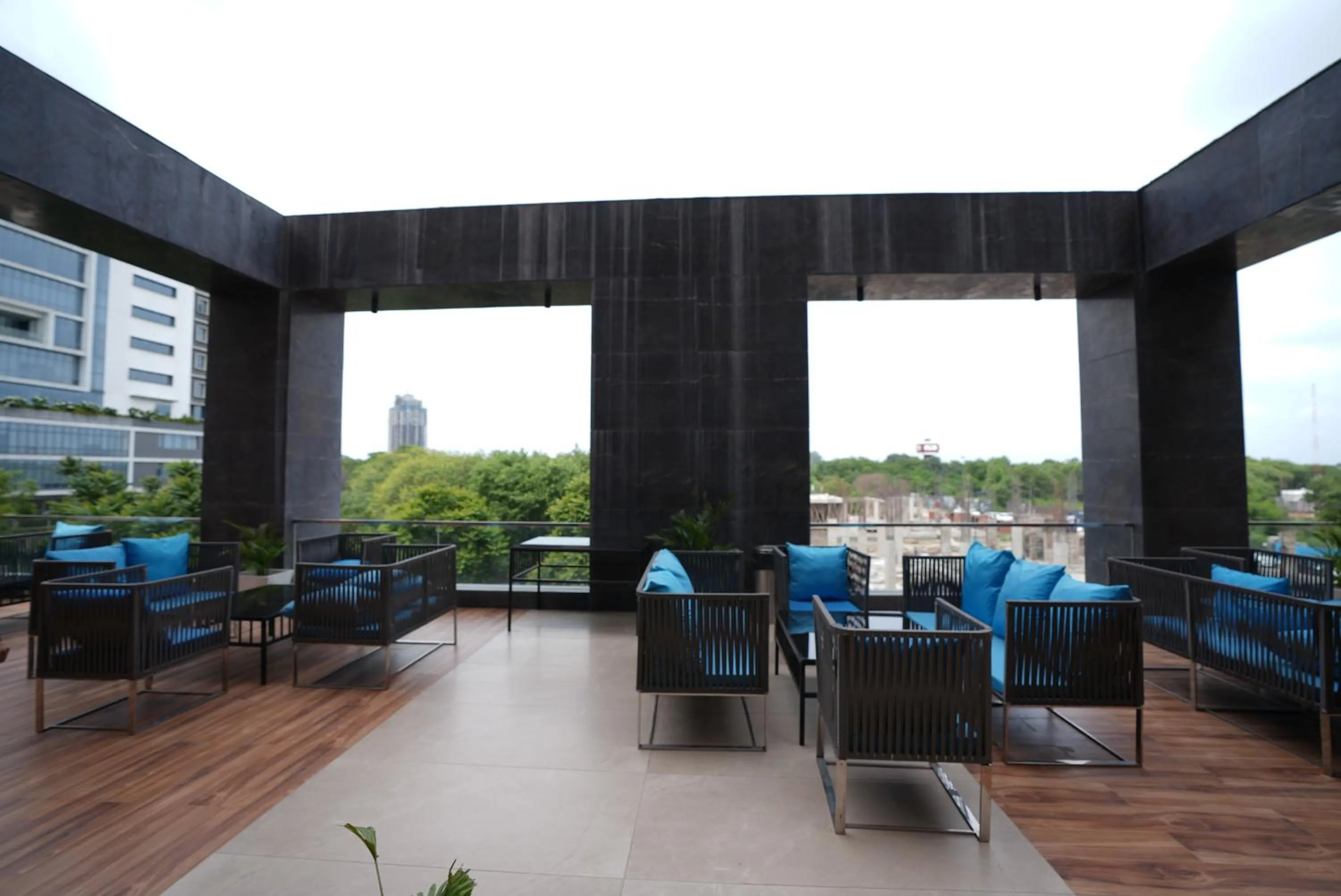 Restaurant/places to eat in Best Western Plus Chandigarh Mohali