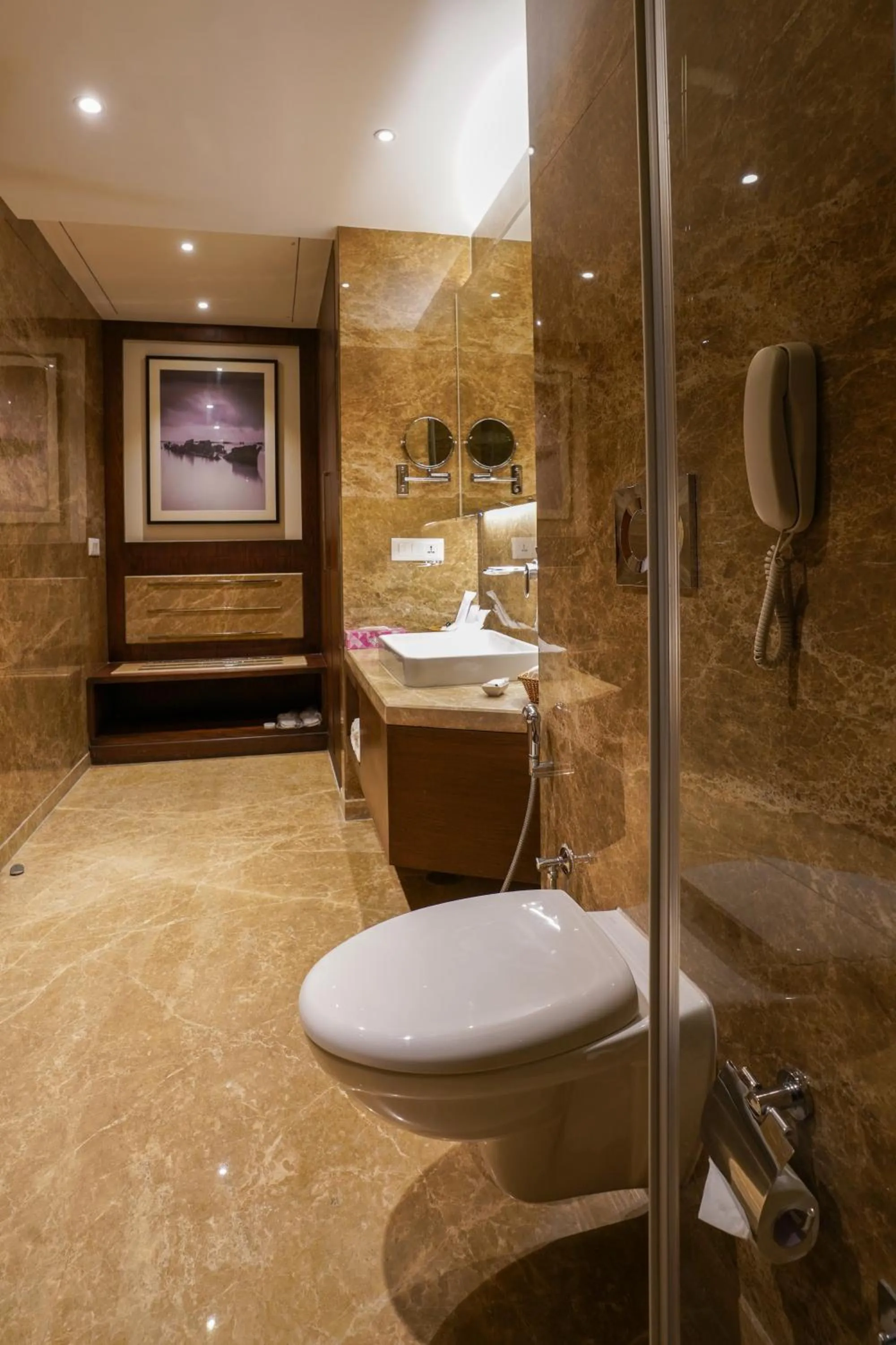 Bathroom in Best Western Plus Chandigarh Mohali