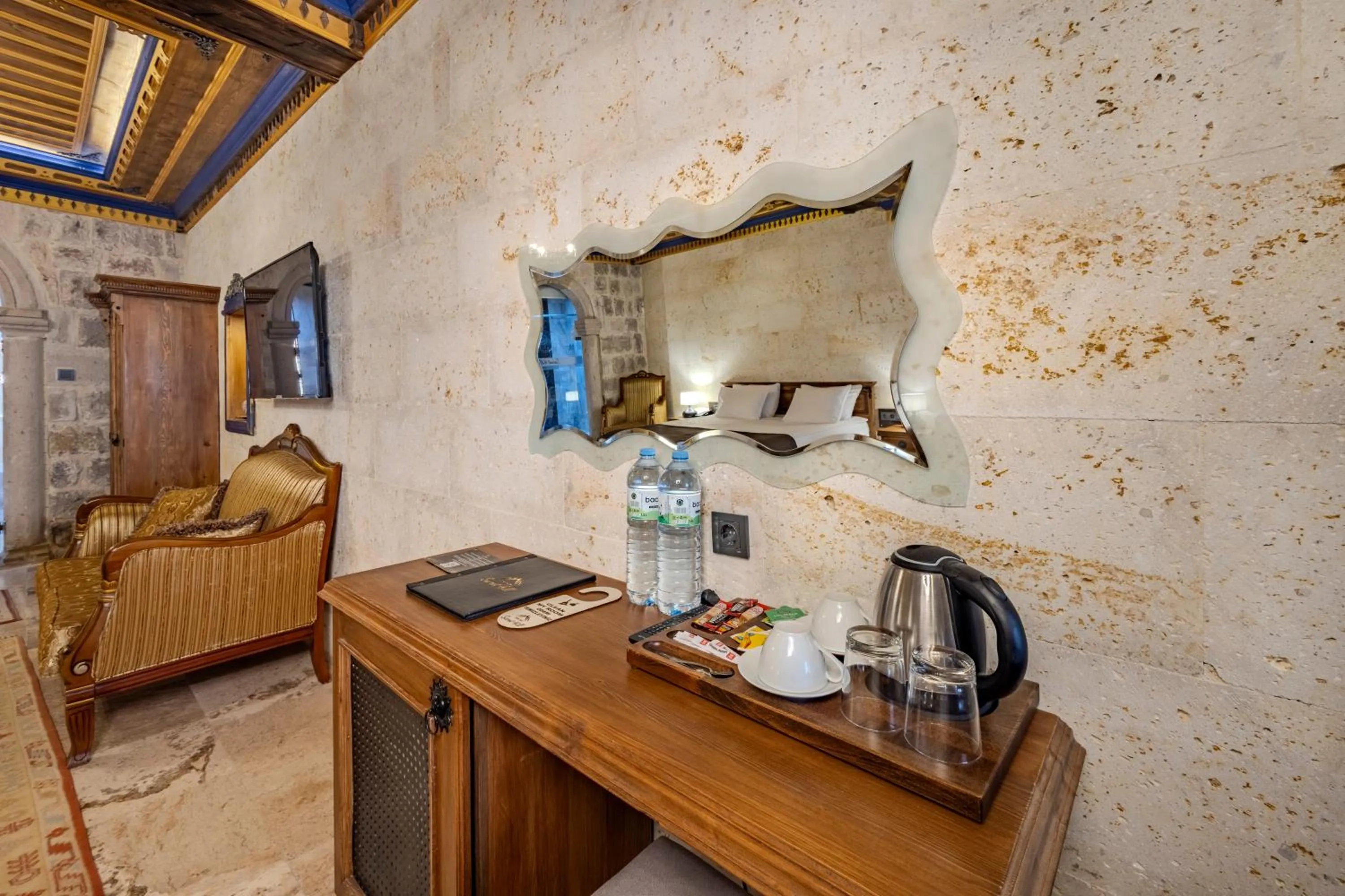 Coffee/tea facilities in Cappadocia Secret Hill Cave Suites