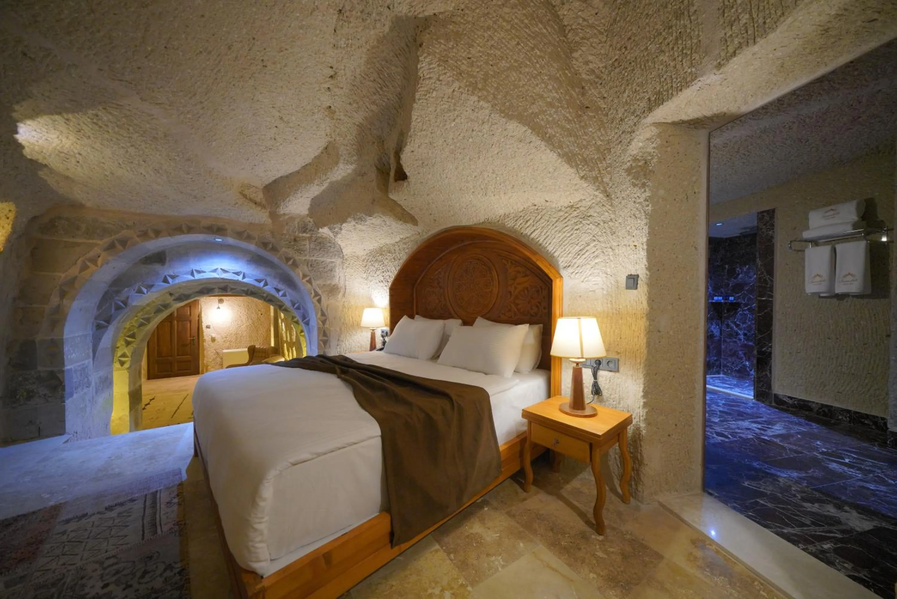 Bedroom, Bed in Cappadocia Secret Hill Cave Suites