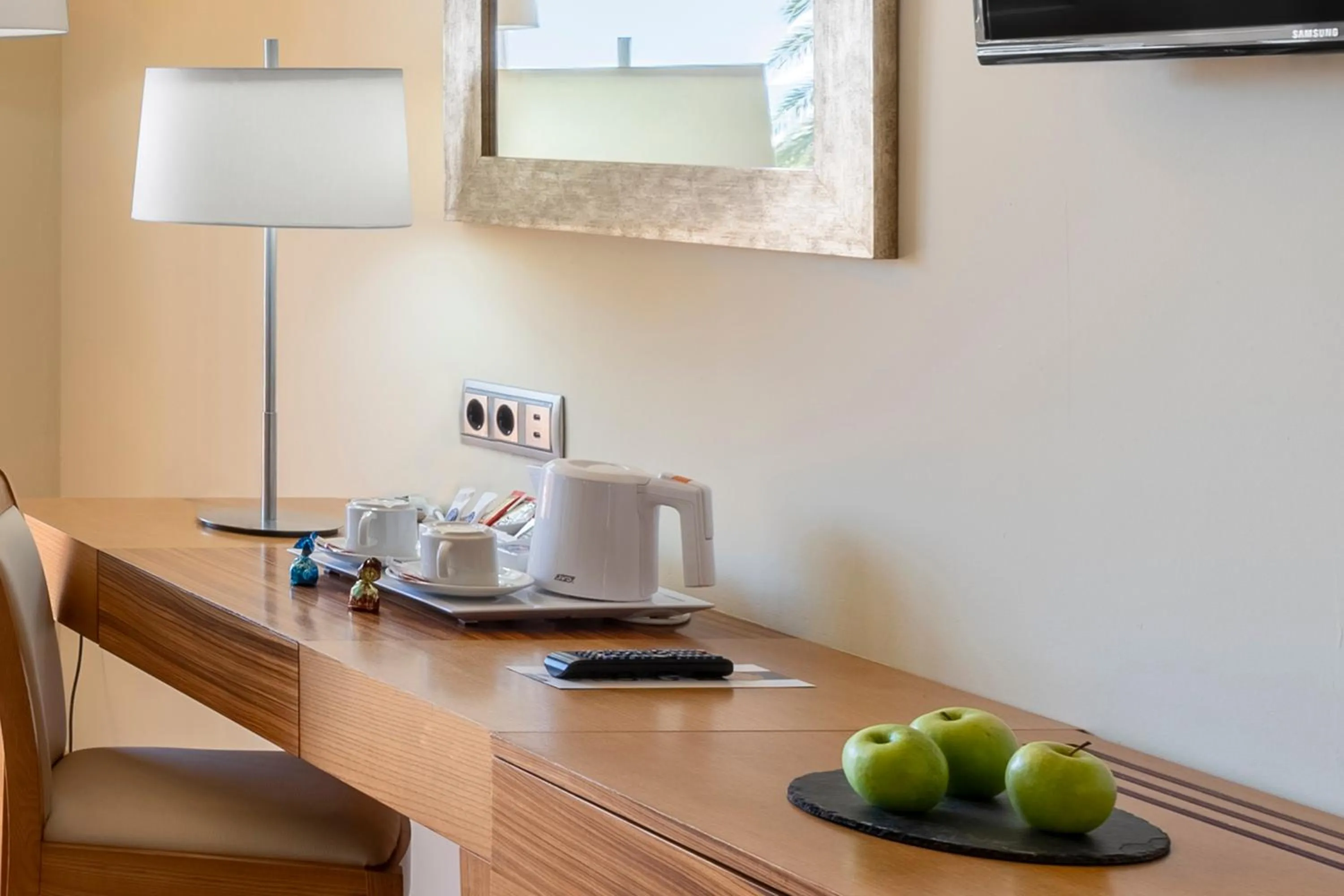 Coffee/tea facilities in Elba Carlota Beach & Golf Resort