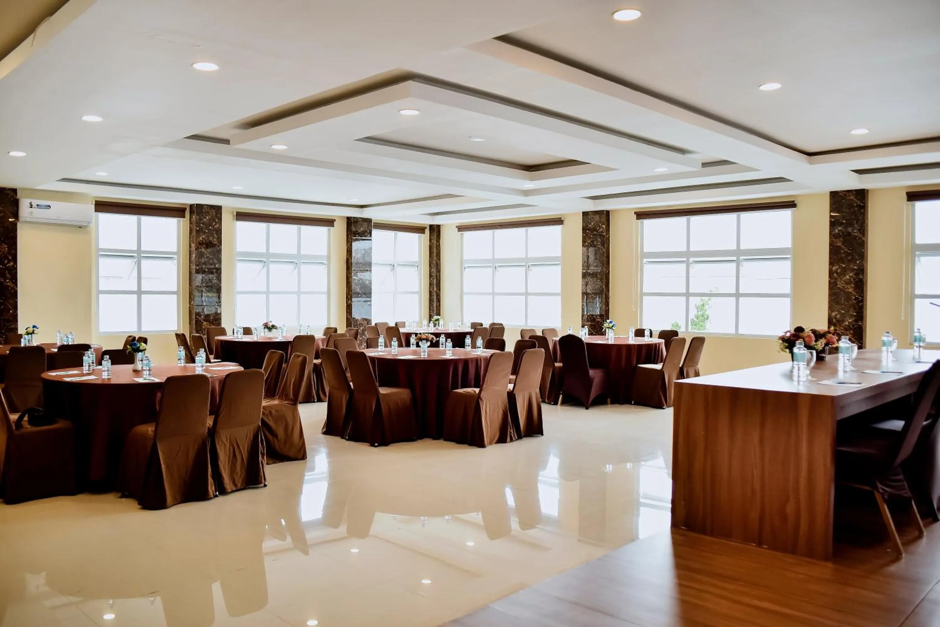 Portola Grand Renggali Hotel Takengon