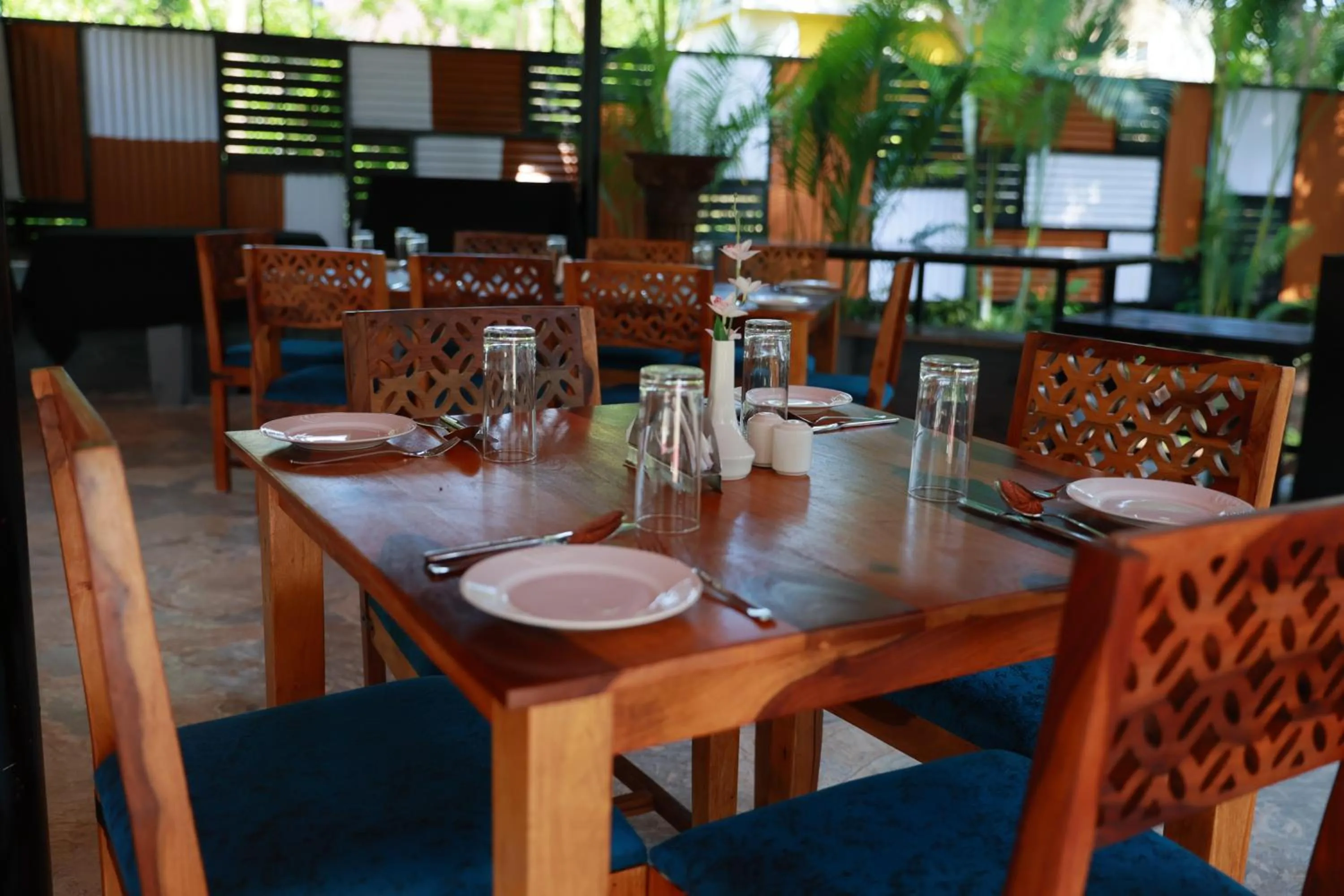 Restaurant/places to eat in Richmonde Ananta Elite Luxurious Villa & Apartments,Goa