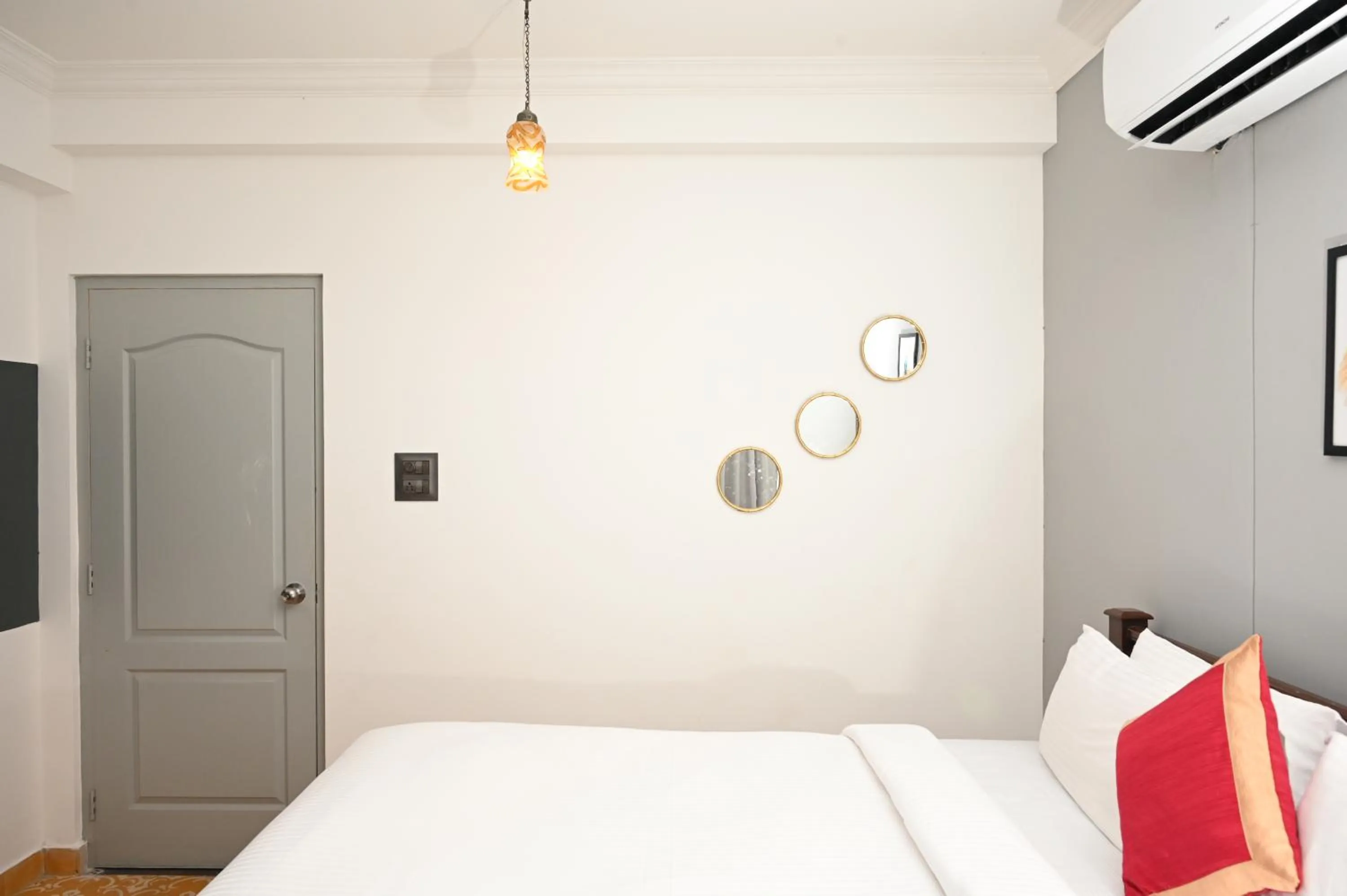 Bedroom, Bed in Richmonde Ananta Elite Luxurious Villa & Apartments,Goa