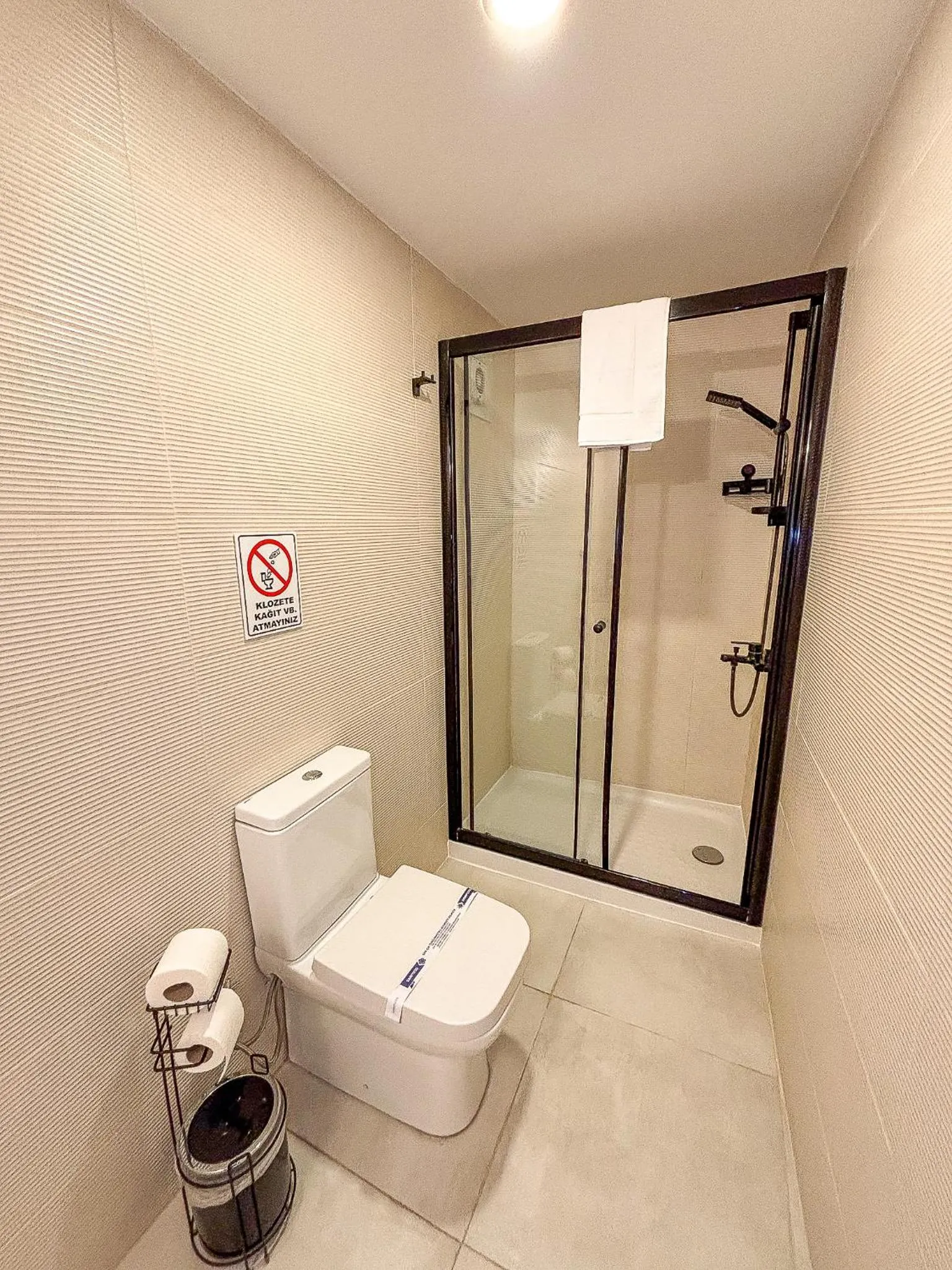 1870's Taş Konak Otel Üç Oda