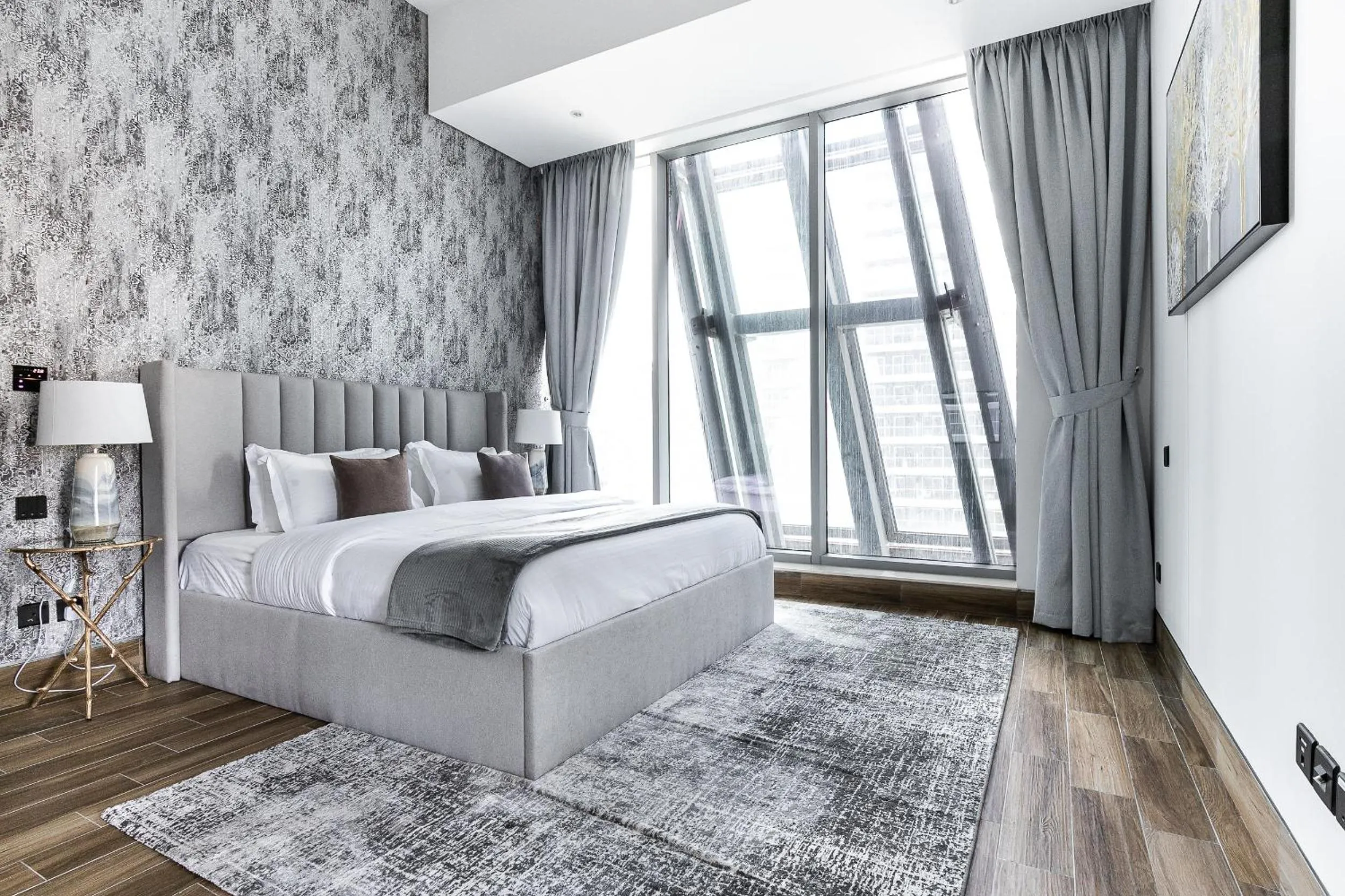 Bed in SIMPLY COMFORT in J ONE Tower