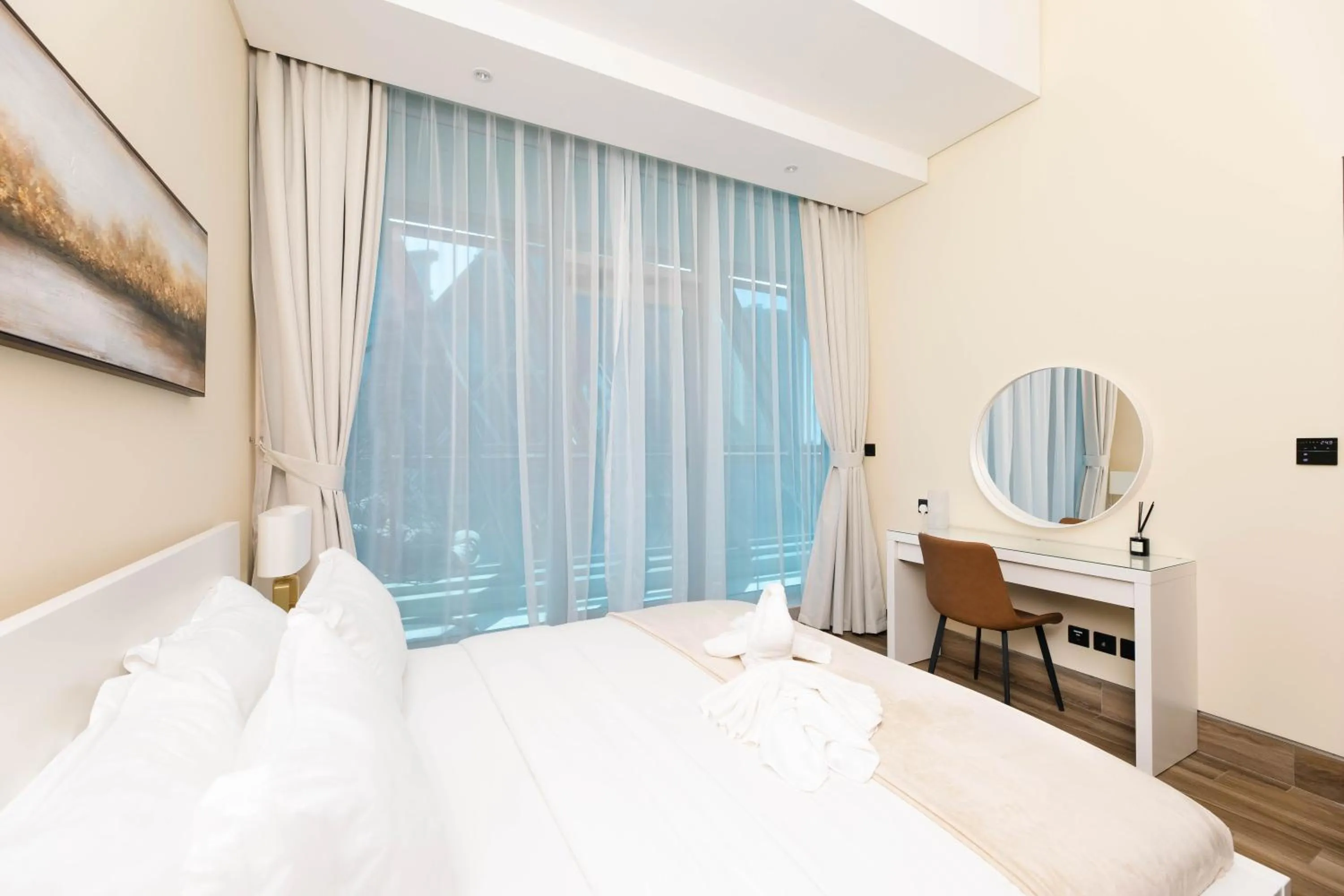 Bed in SIMPLY COMFORT in J ONE Tower