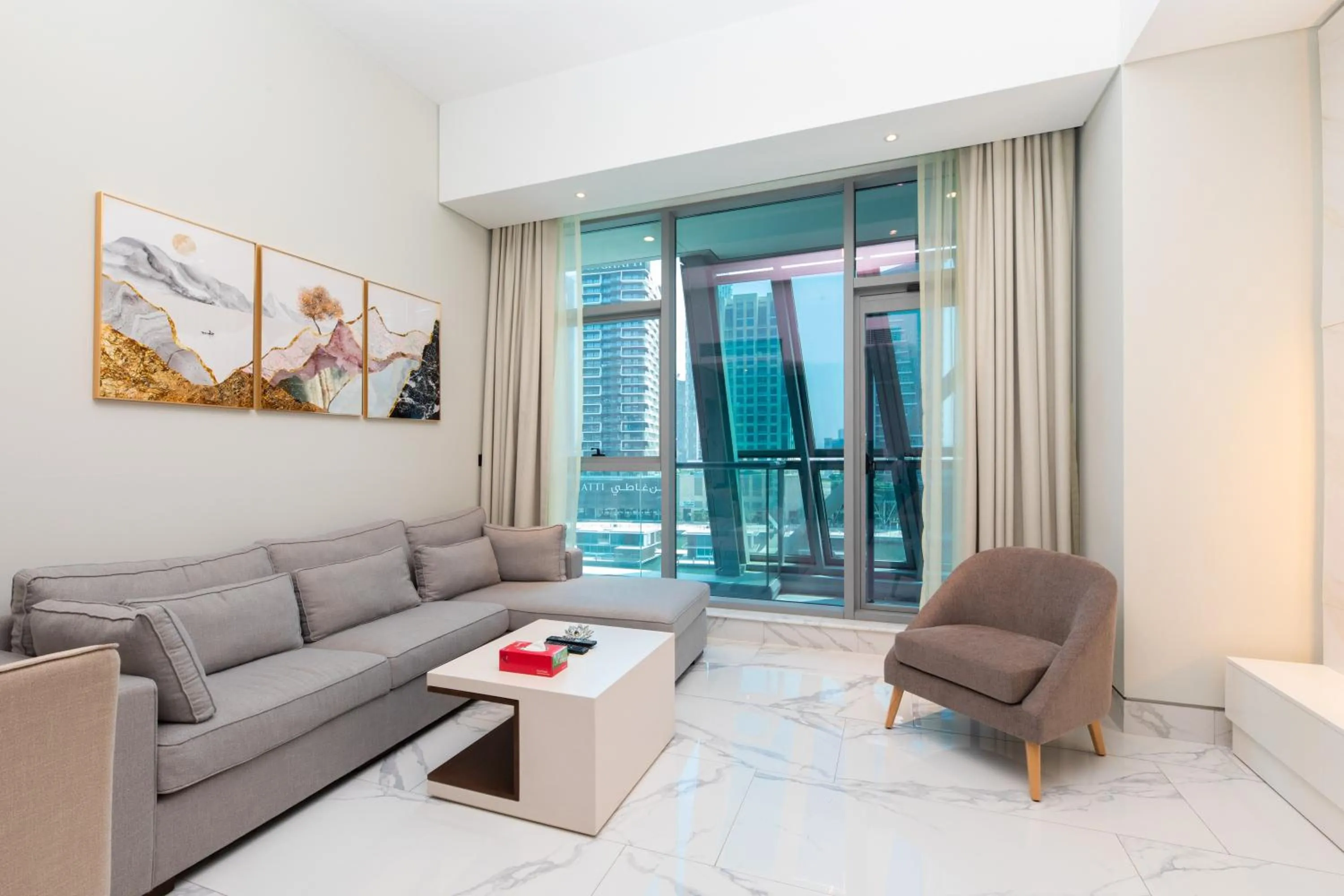 Living room in SIMPLY COMFORT in J ONE Tower