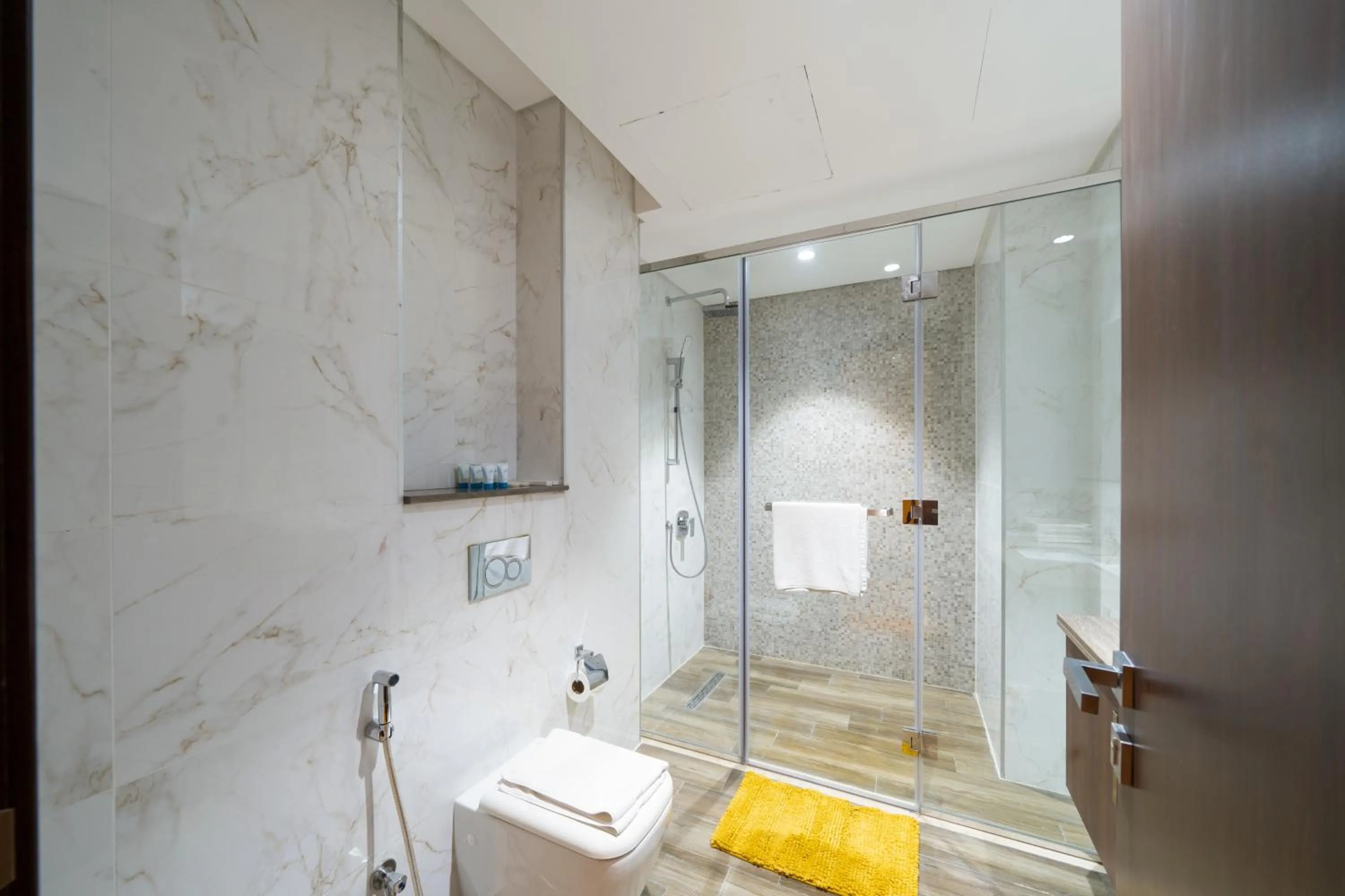 Shower in SIMPLY COMFORT in J ONE Tower