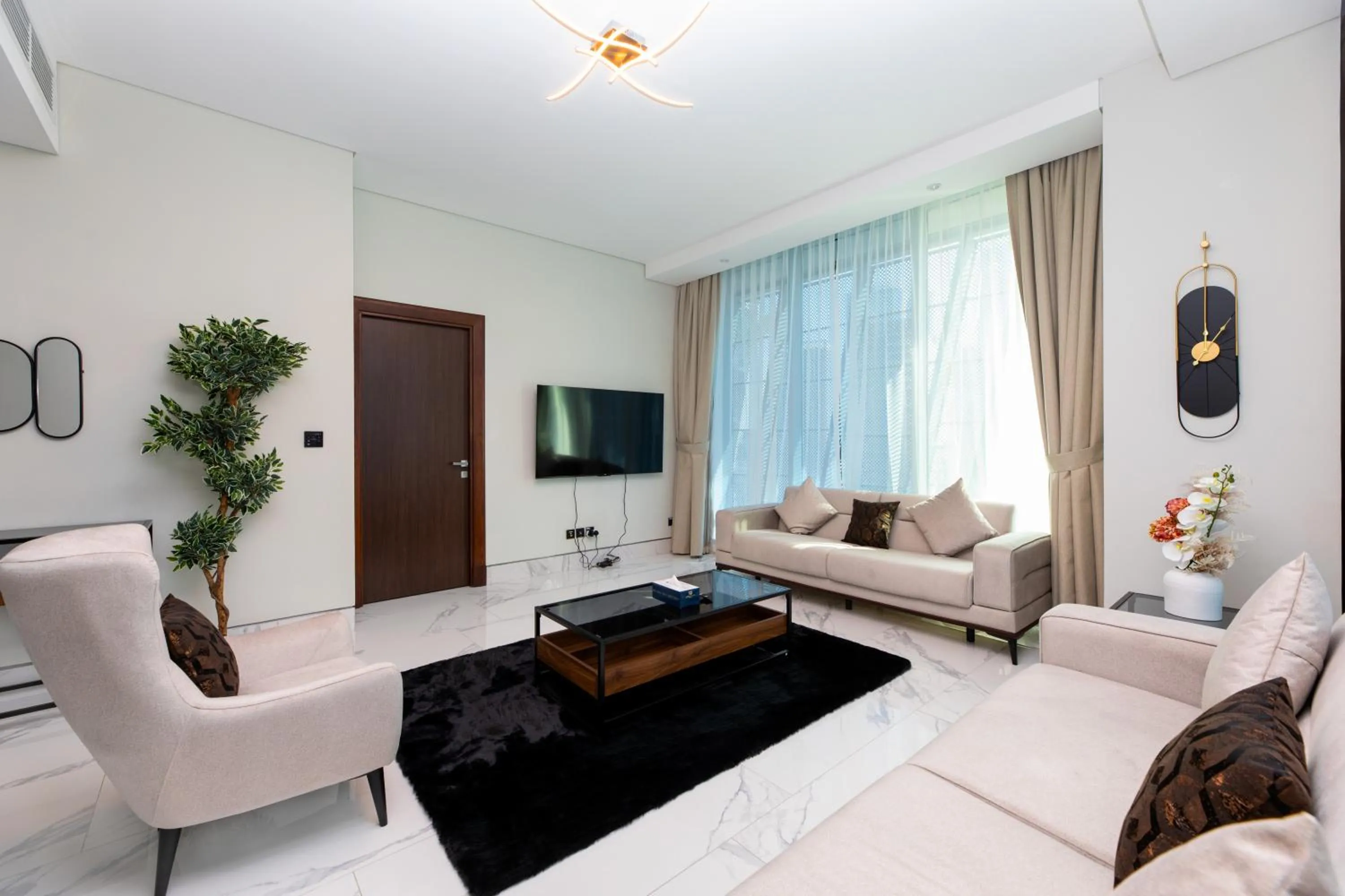 TV and multimedia in SIMPLY COMFORT in J ONE Tower